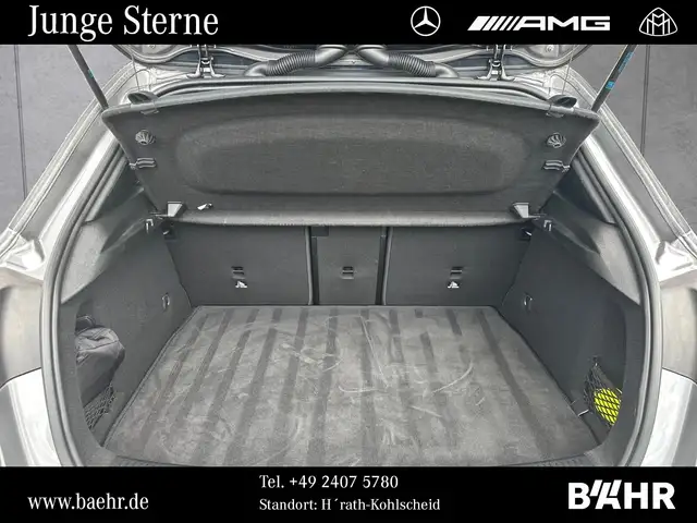 Mercedes-Benz 250 view 10
