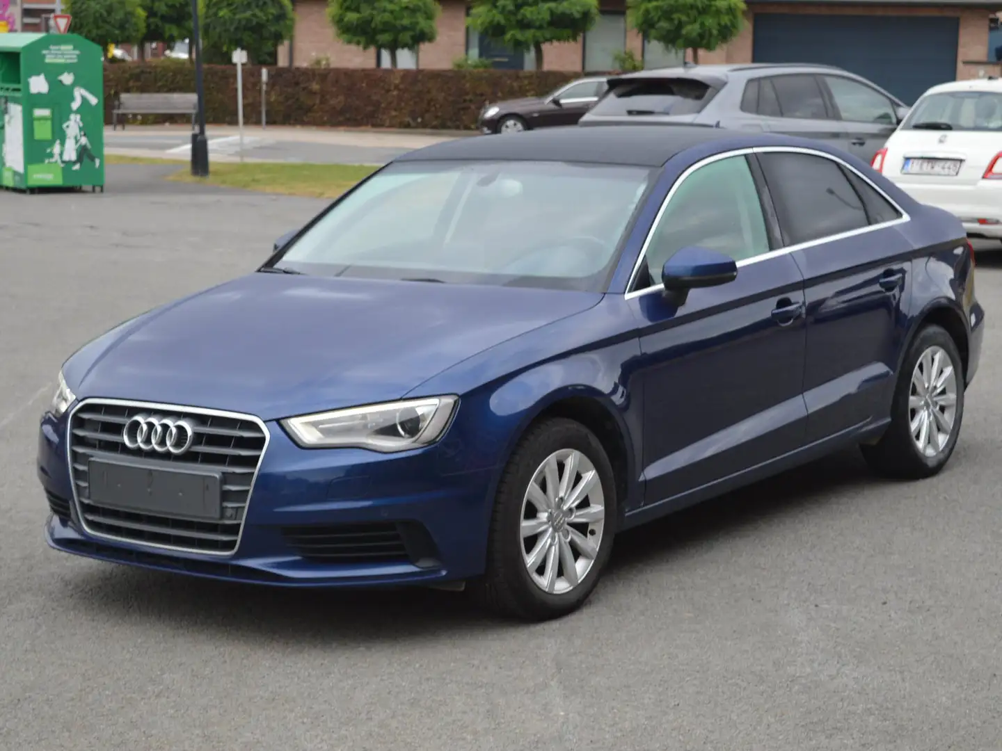 Audi A3 A3 1.6 TDI Limousine S tronic Ambiente Bleu - 1