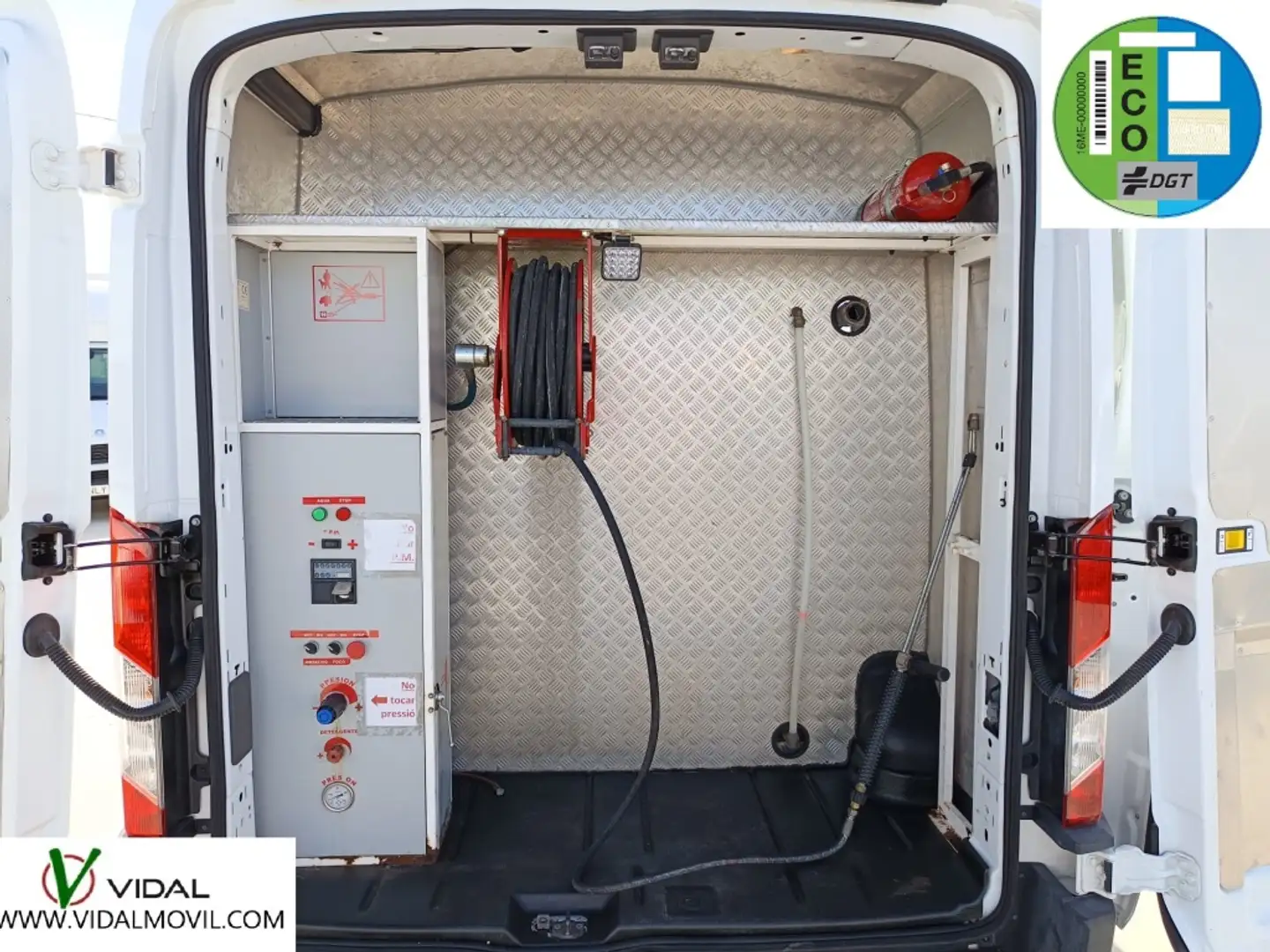 Ford Transit FORD Industrial  Manual de 4 Puertas Blanco - 1