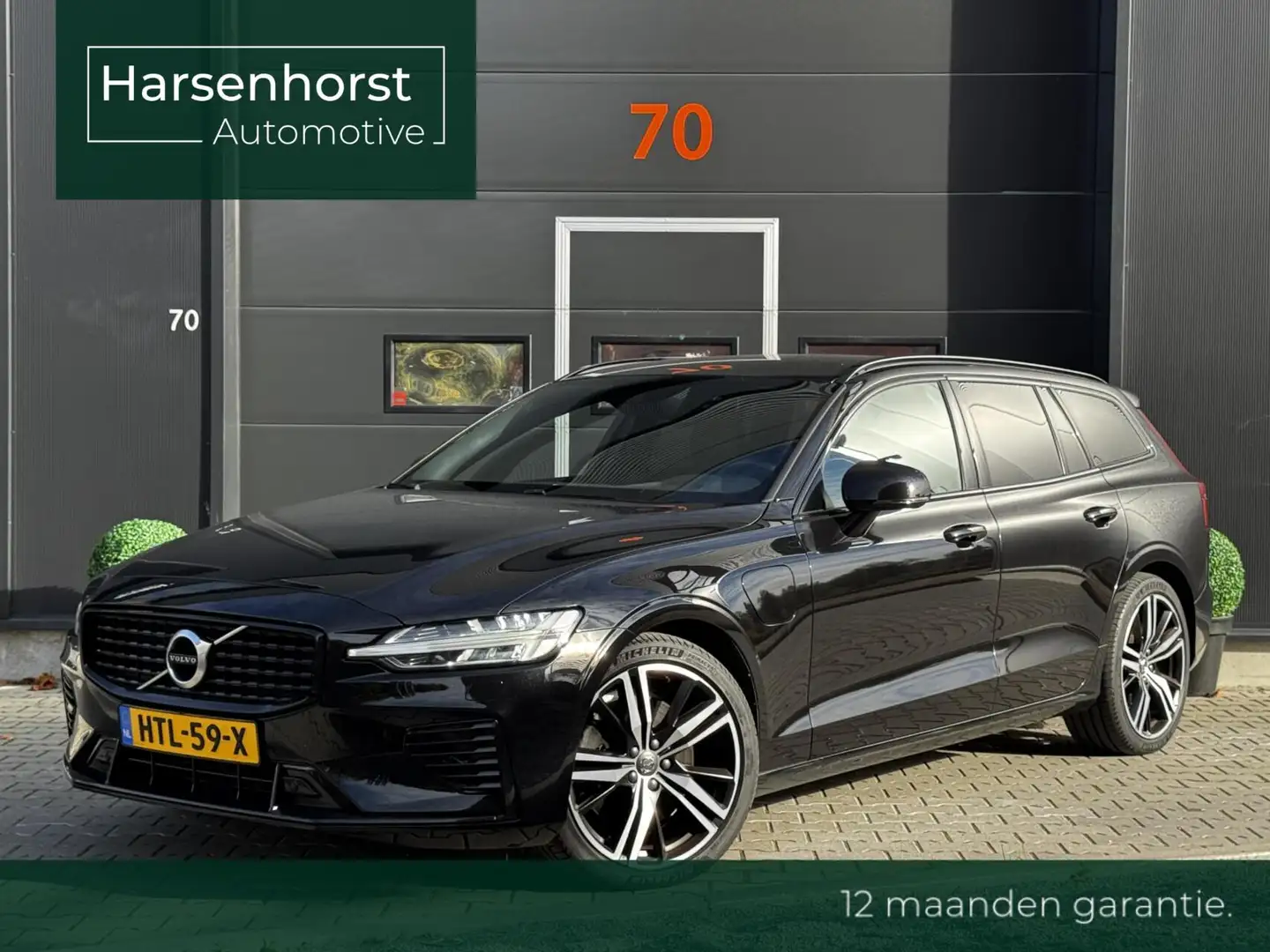 Volvo V60 T6 Recharge AWD Aut-8 R-Design | 19 inch | Semi-el Zwart - 1
