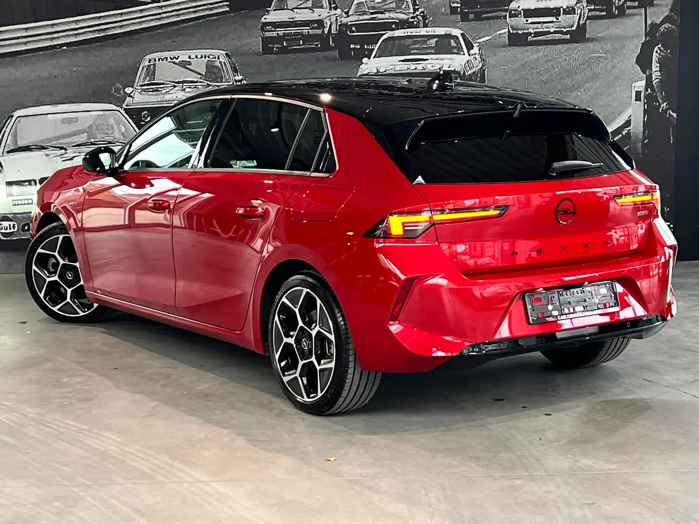 Opel Astra Plug-In-Hybrid GSe 180hp / Ultimate / Full Option Rouge - 2
