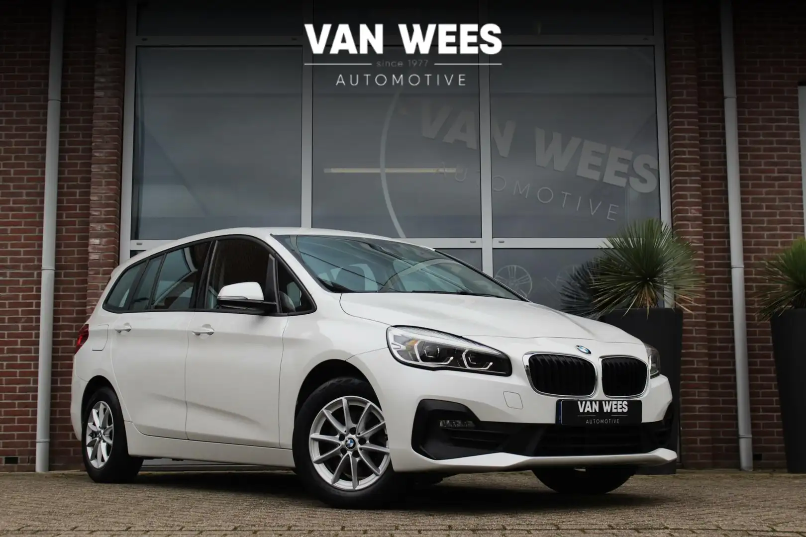 BMW 218 2-serie Gran Tourer 218i F46 Executive Edition | A Wit - 1