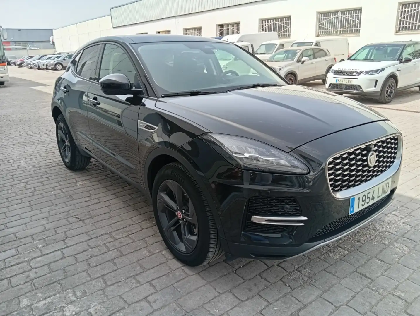 Jaguar E-Pace 2.0D I4 Standard AWD Aut. 163 Negro - 1
