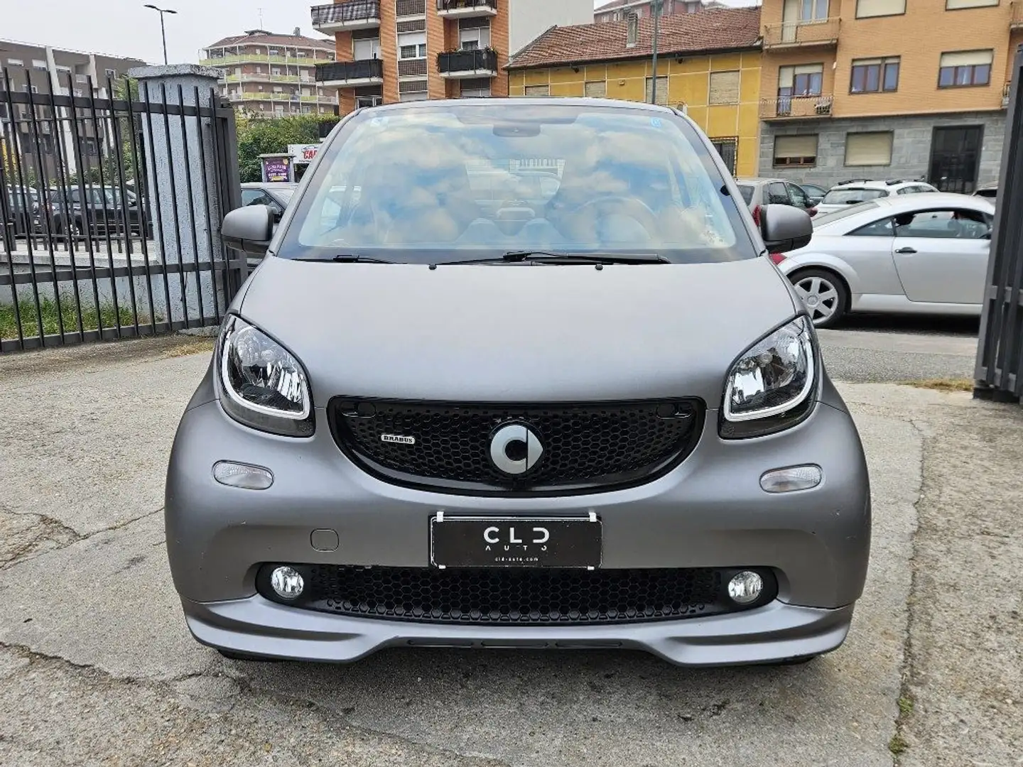 smart forTwo BRABUS 0.9 Turbo twinamic Grigio - 2