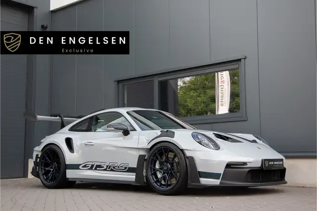 Porsche 992