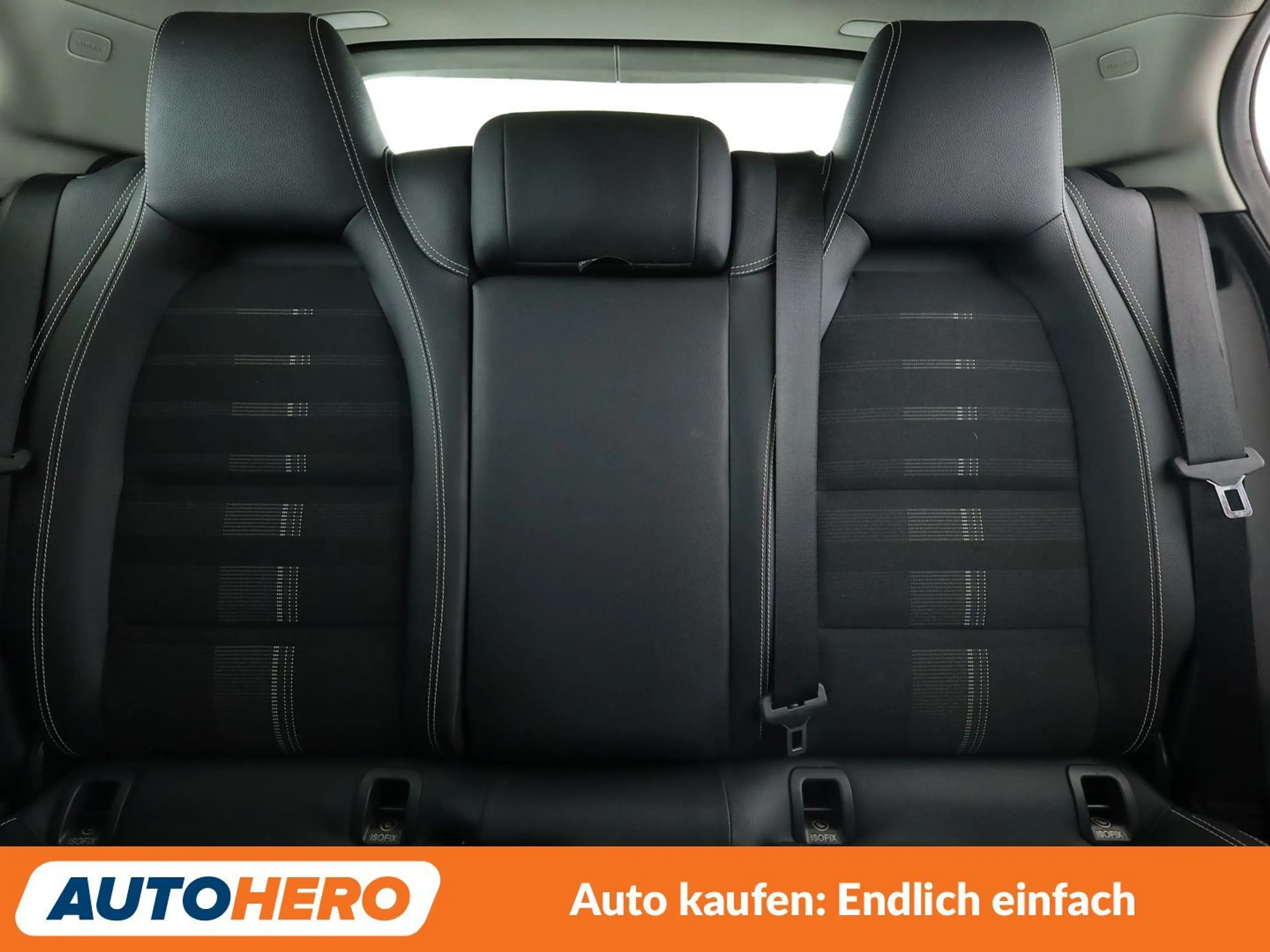 Mercedes-Benz GLA 180 Urban Aut.*LED*NAVI*TEMPO*CAM*PDC*SHZ*KLIMA* — photo 15