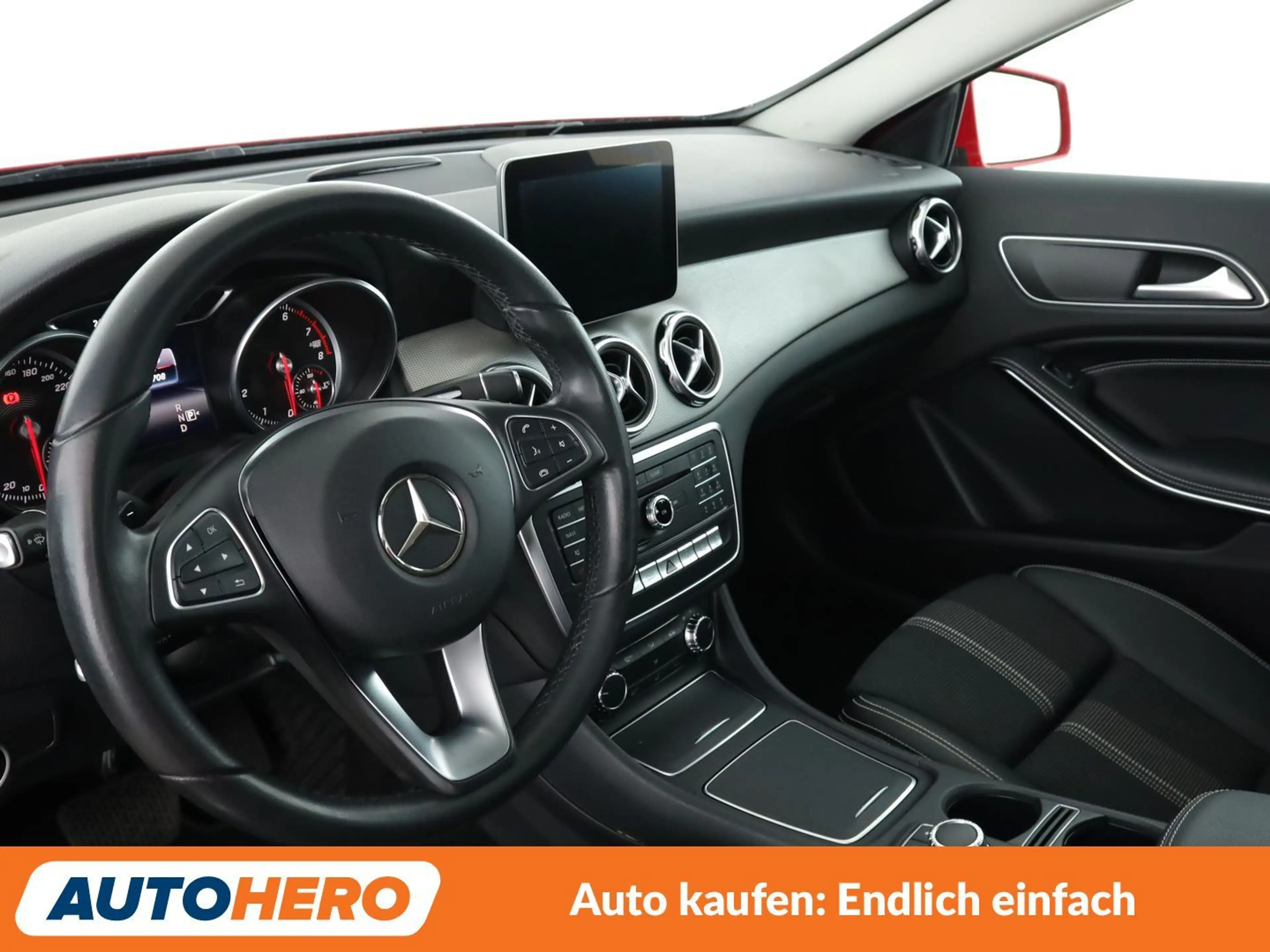 Mercedes-Benz GLA 180 Urban Aut.*LED*NAVI*TEMPO*CAM*PDC*SHZ*KLIMA* — photo 11