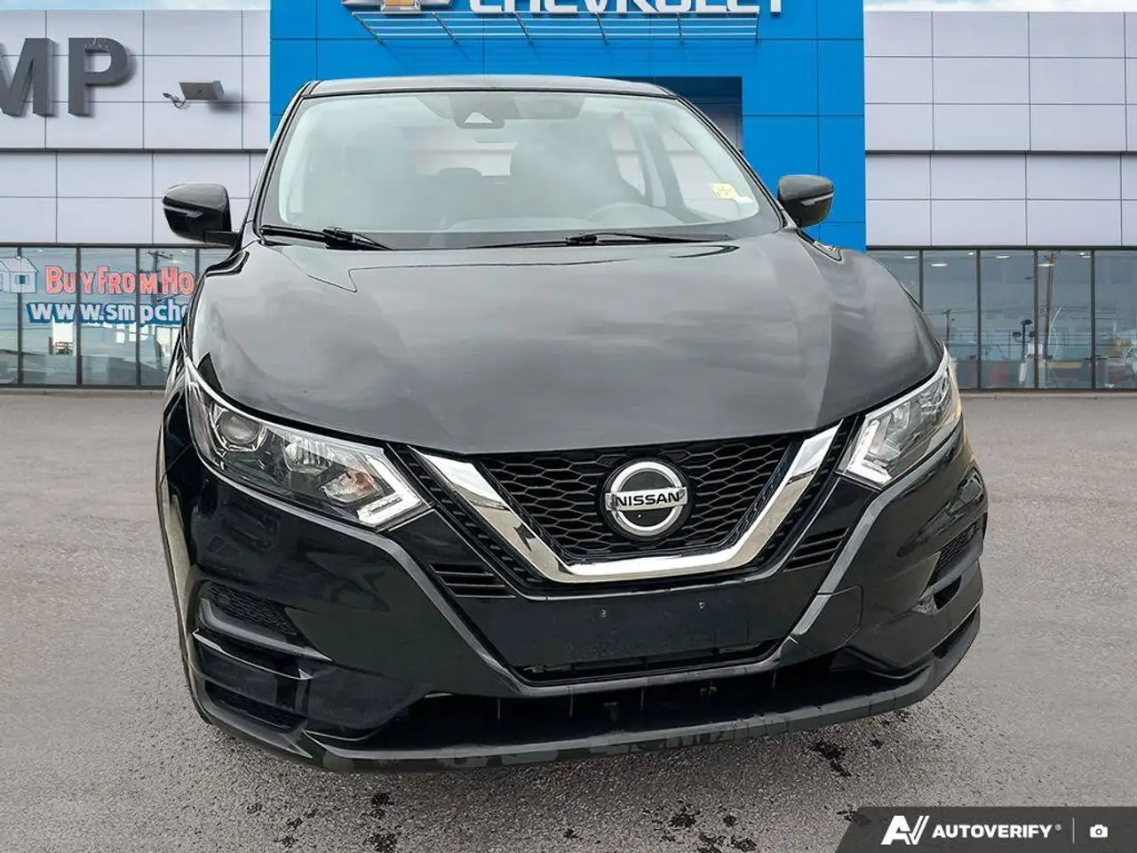 Nissan Qashqai снимка Nissan Qashqai