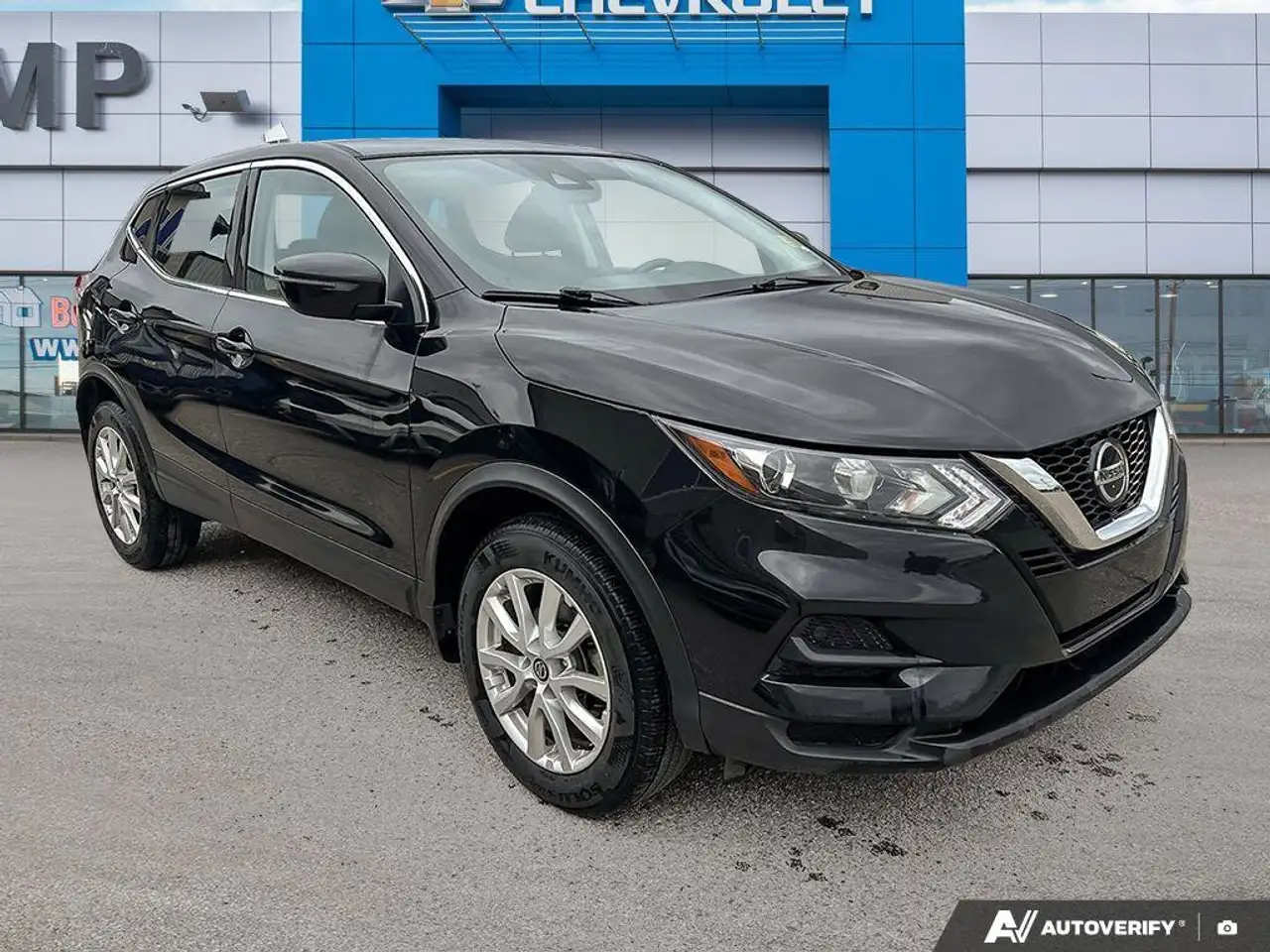 Nissan Qashqai снимка Nissan Qashqai