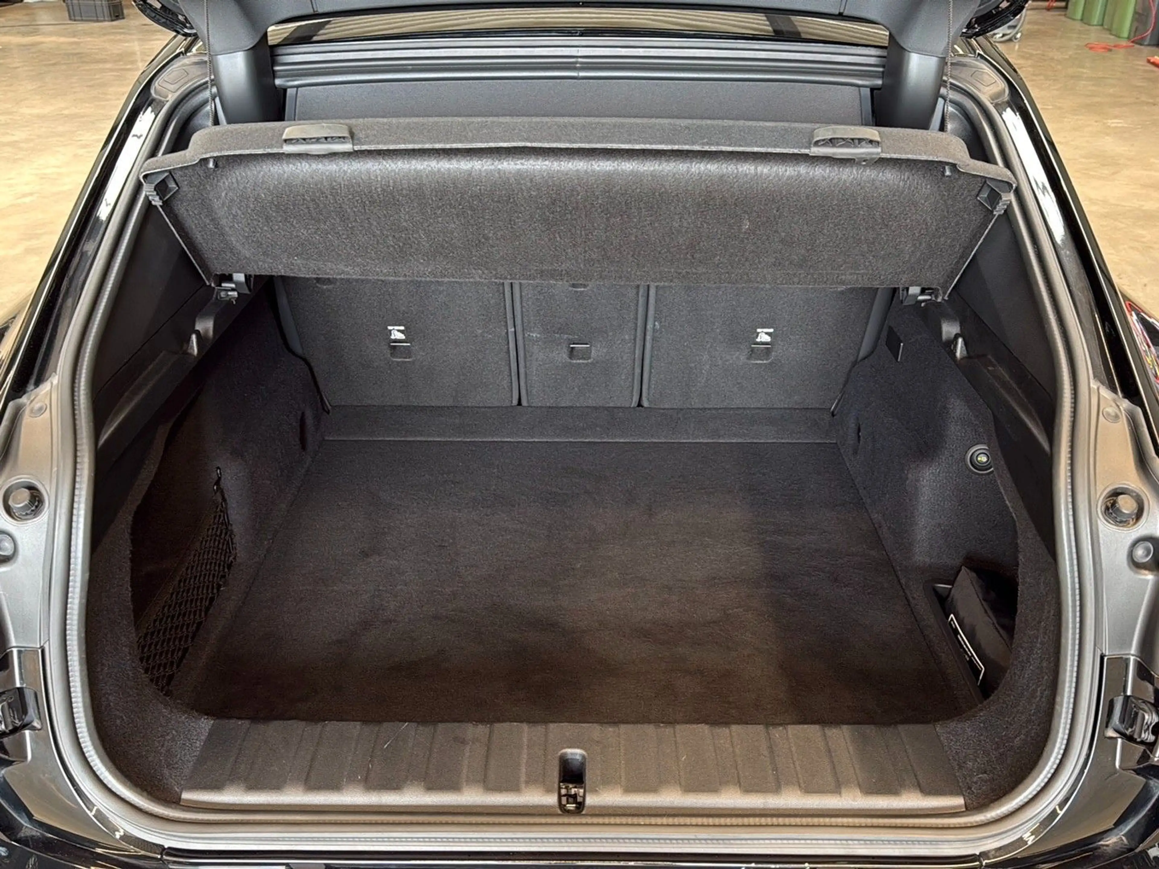 BMW iX2 20eDrive M-Sport H&K AHK Memory 2ZK RFK — photo 11