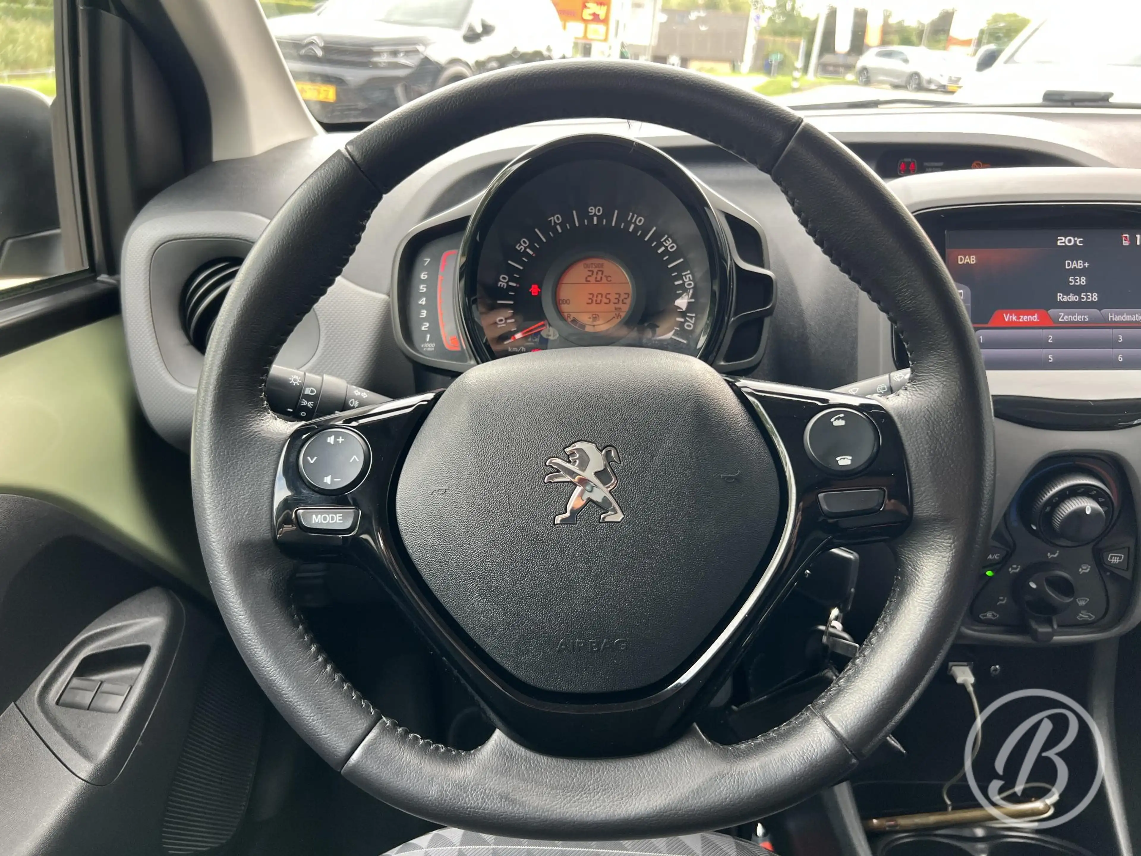 Peugeot 108 1.0 e-VTi 72 pk Active 5 deurs | Navigatie via App — photo 9