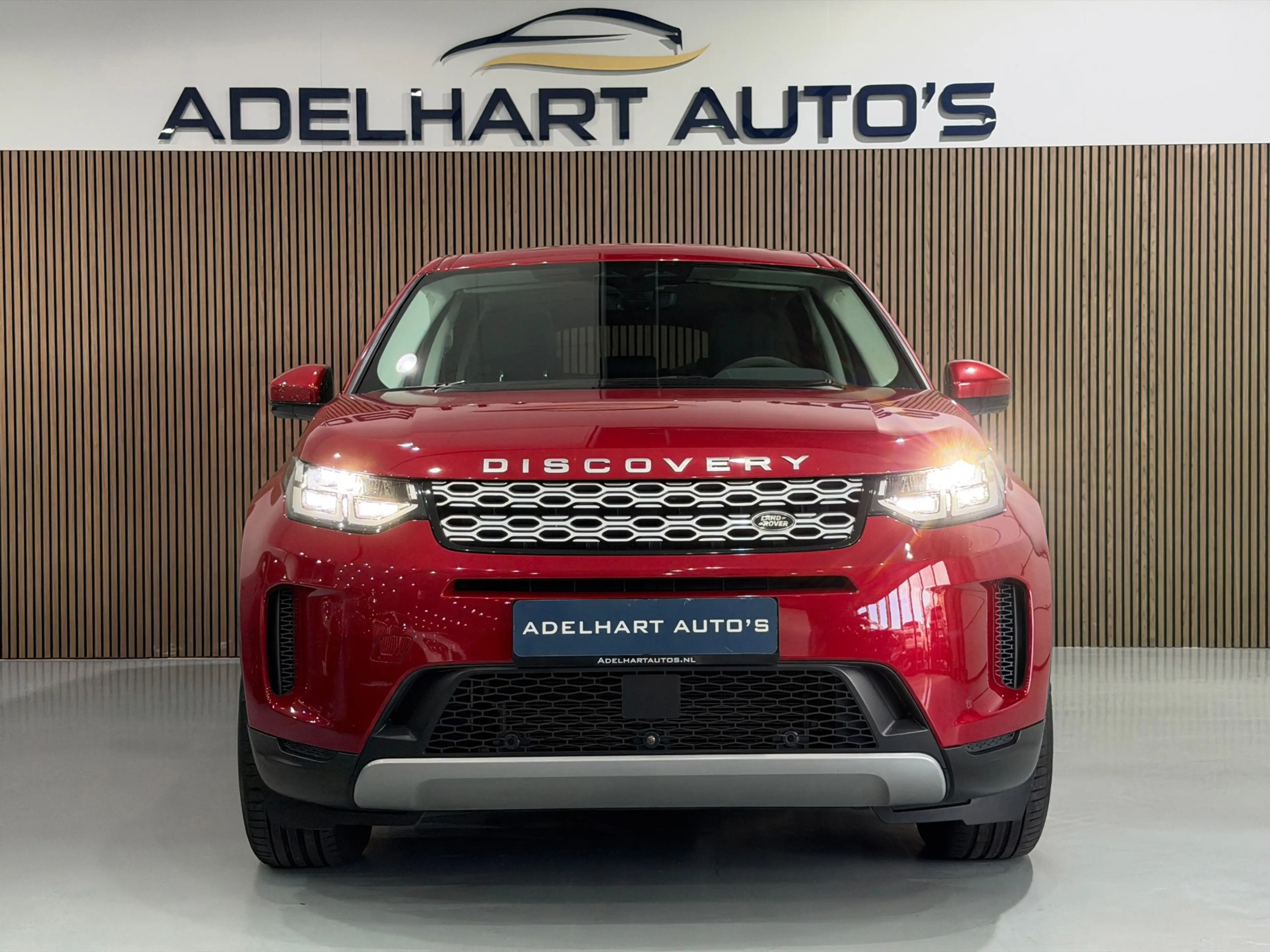 Land Rover Discovery Sport P300e 1.5 R-Dynamic HSE / Panorama dak / Lederen i — photo 5
