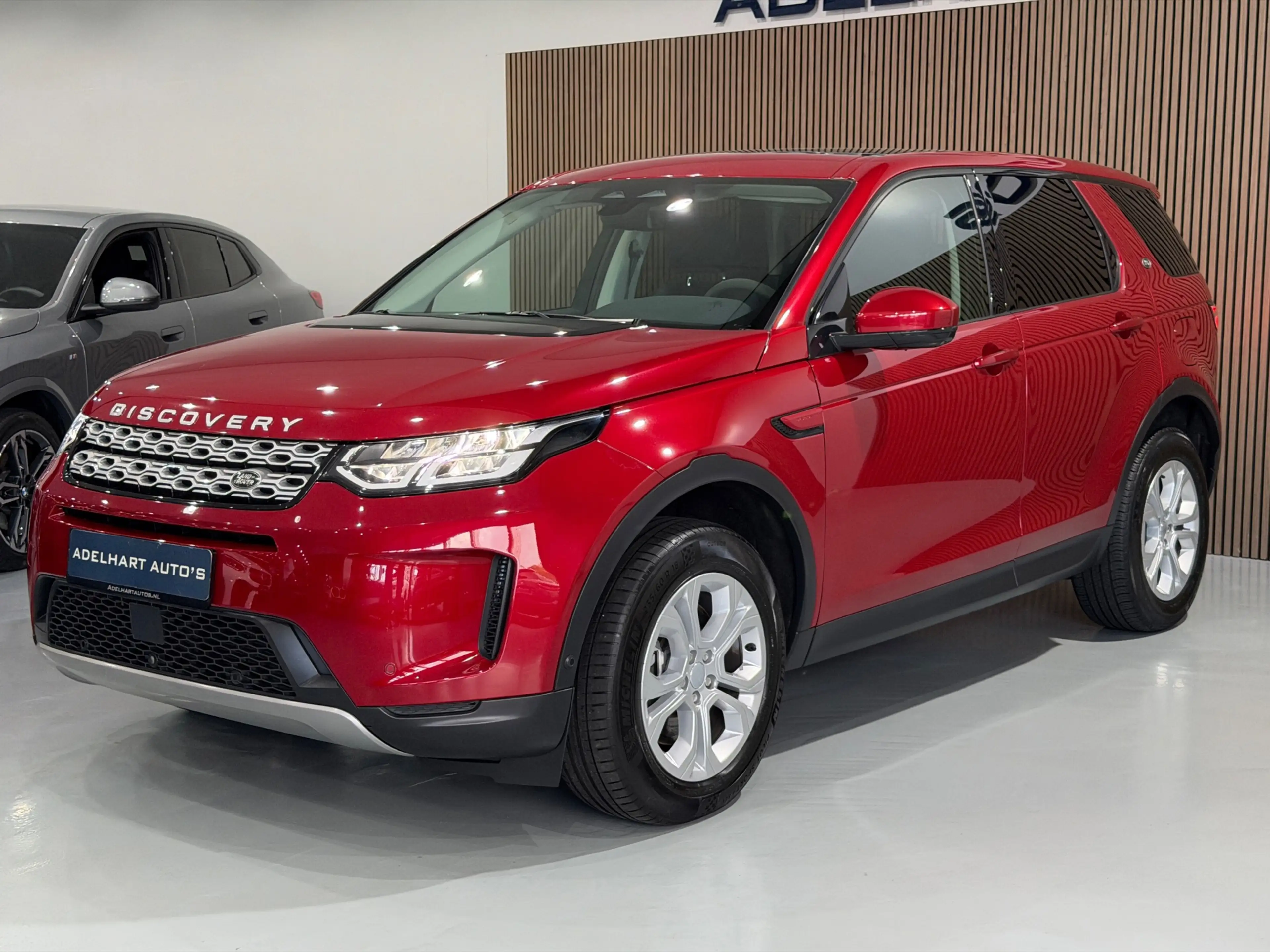Land Rover Discovery Sport P300e 1.5 R-Dynamic HSE / Panorama dak / Lederen i — photo 4