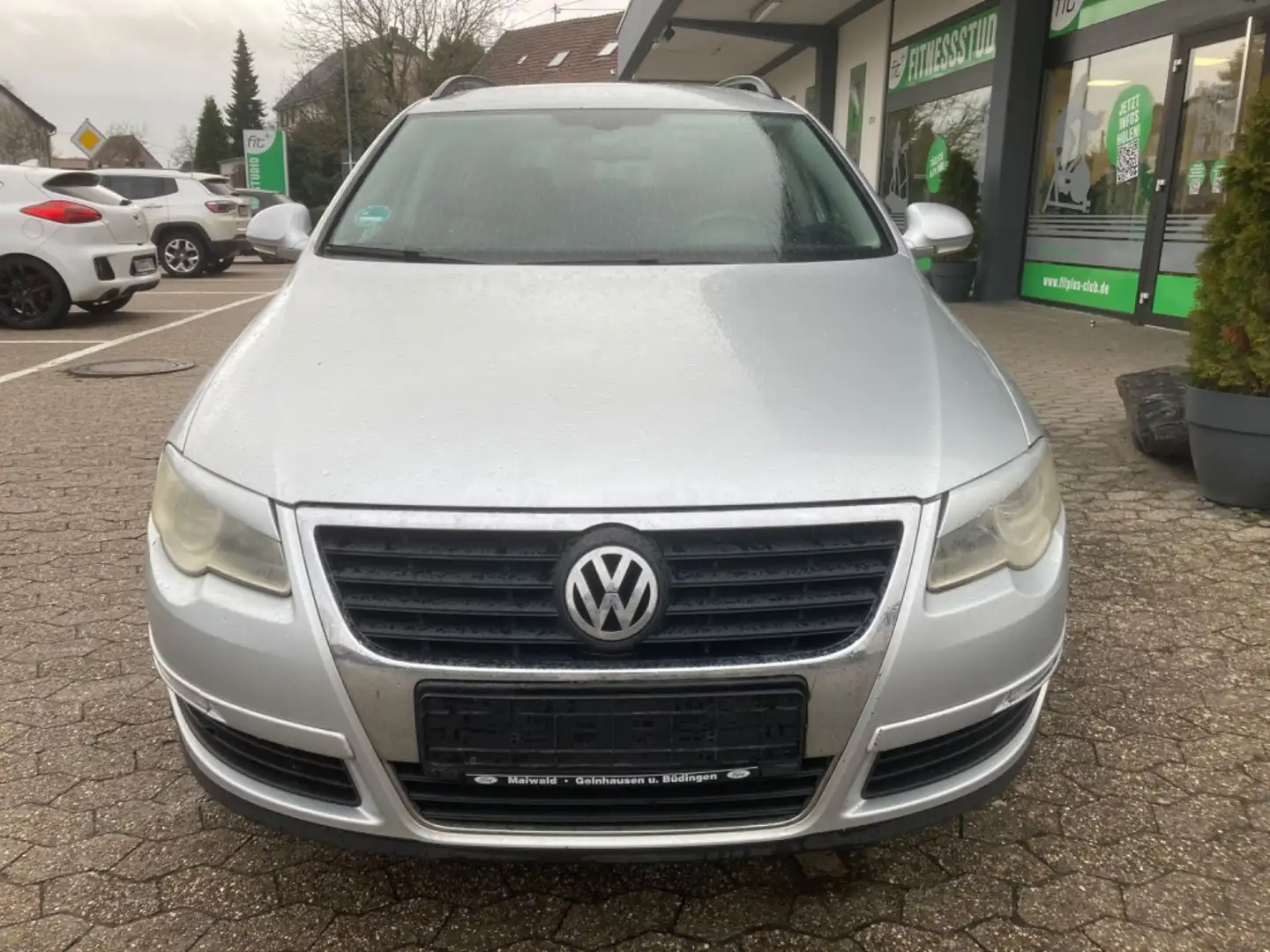 Volkswagen Passat Variant *AUTOMATIK*TEMPOMAT*NAVI* Argento - 1