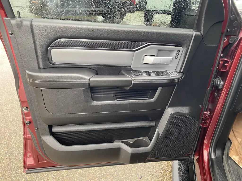 2023 RAM 2500 Rebel | SunRoof | Rear Cam | Push Start — photo 6