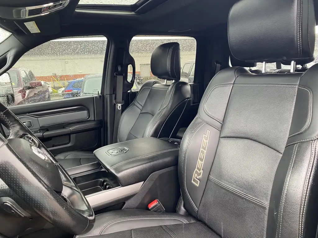 2023 RAM 2500 Rebel | SunRoof | Rear Cam | Push Start — photo 7