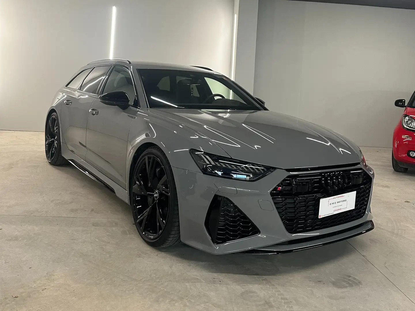 Audi RS6 RS6 Avant 4.0 mhev 25 years IVA ESPOSTA Gris - 1
