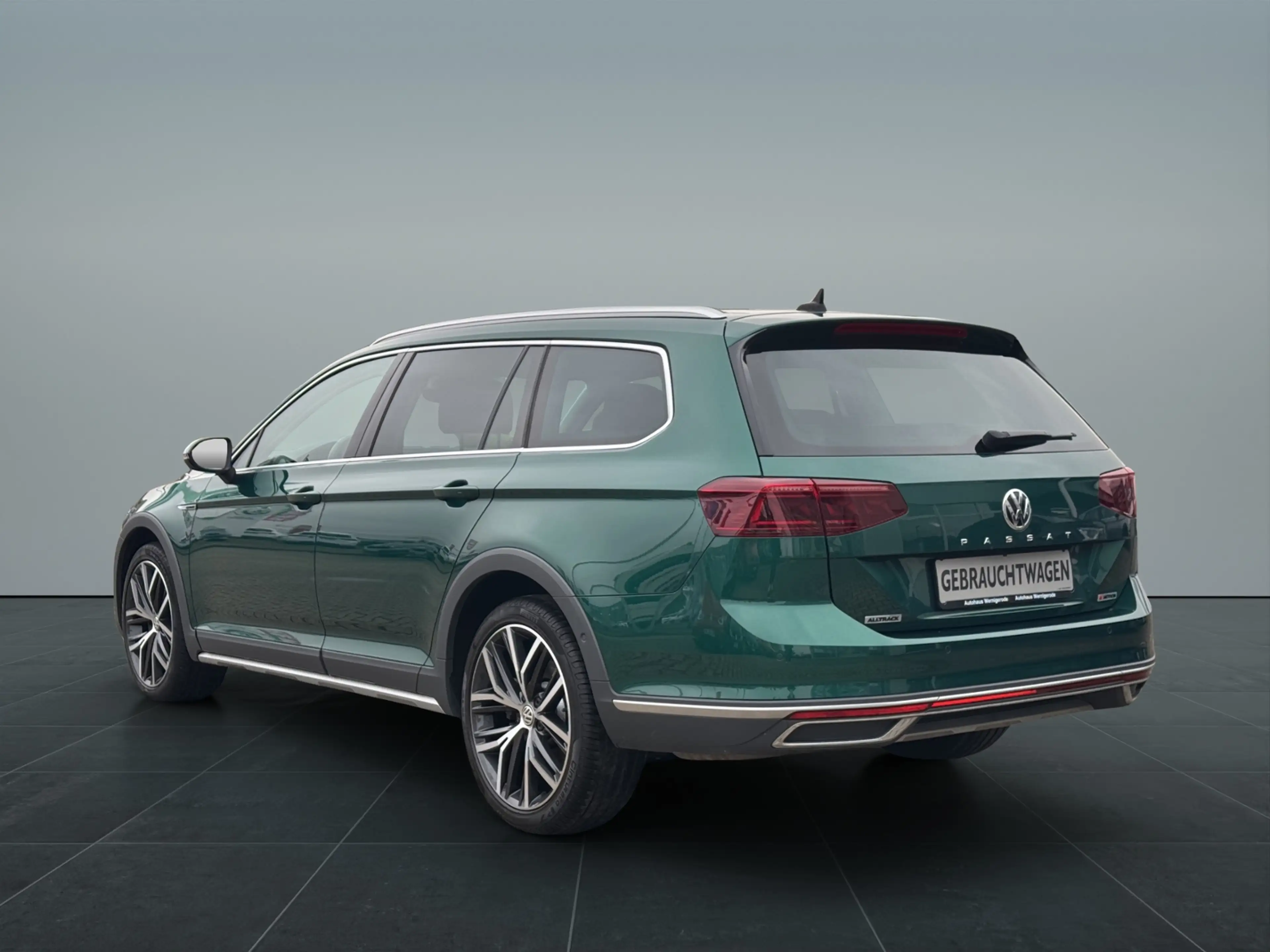 Volkswagen Passat Alltrack 2.0TDI 4M Matrix/AHK/Pano/DCC — photo 5