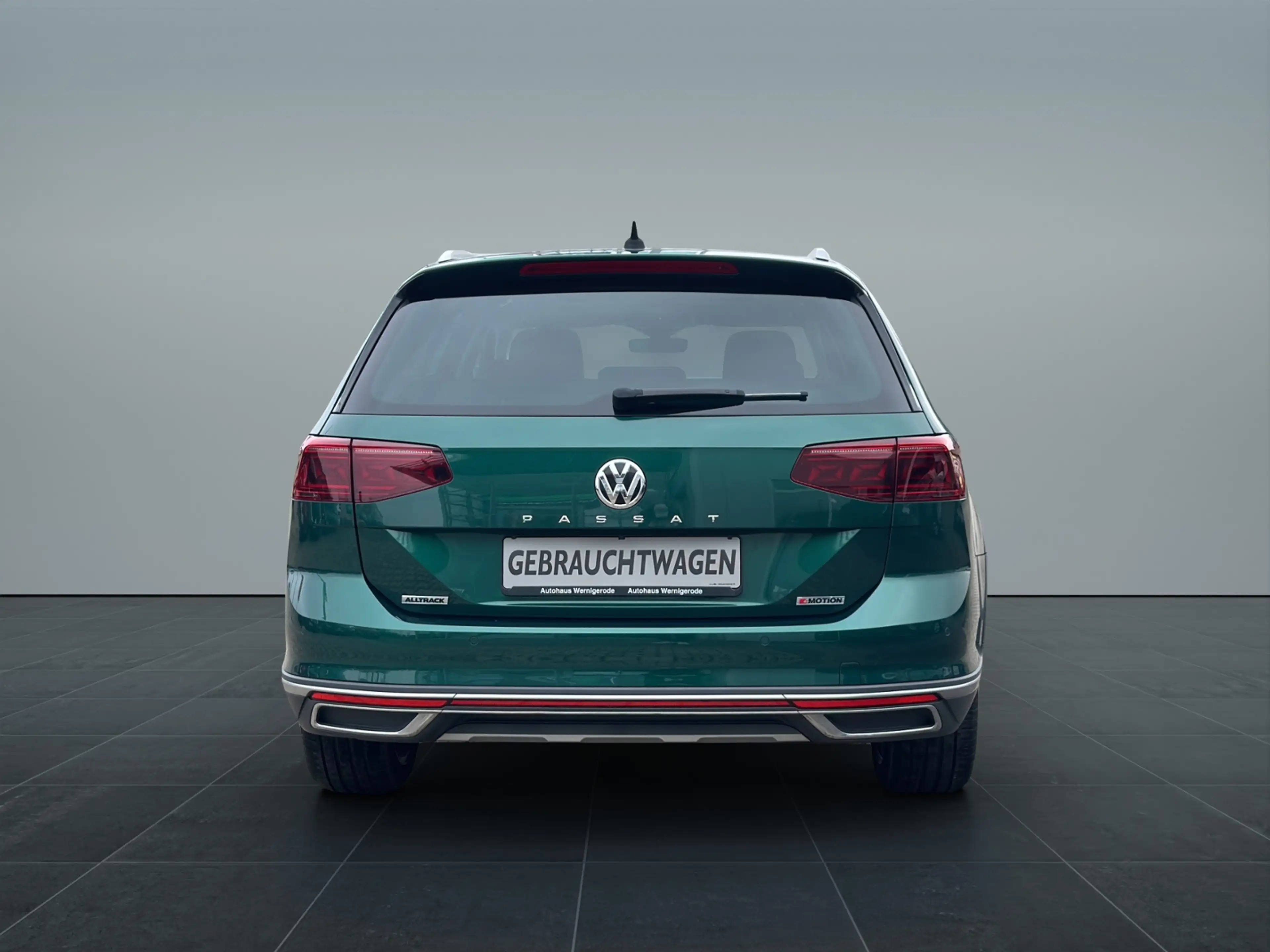 Volkswagen Passat Alltrack 2.0TDI 4M Matrix/AHK/Pano/DCC — photo 6