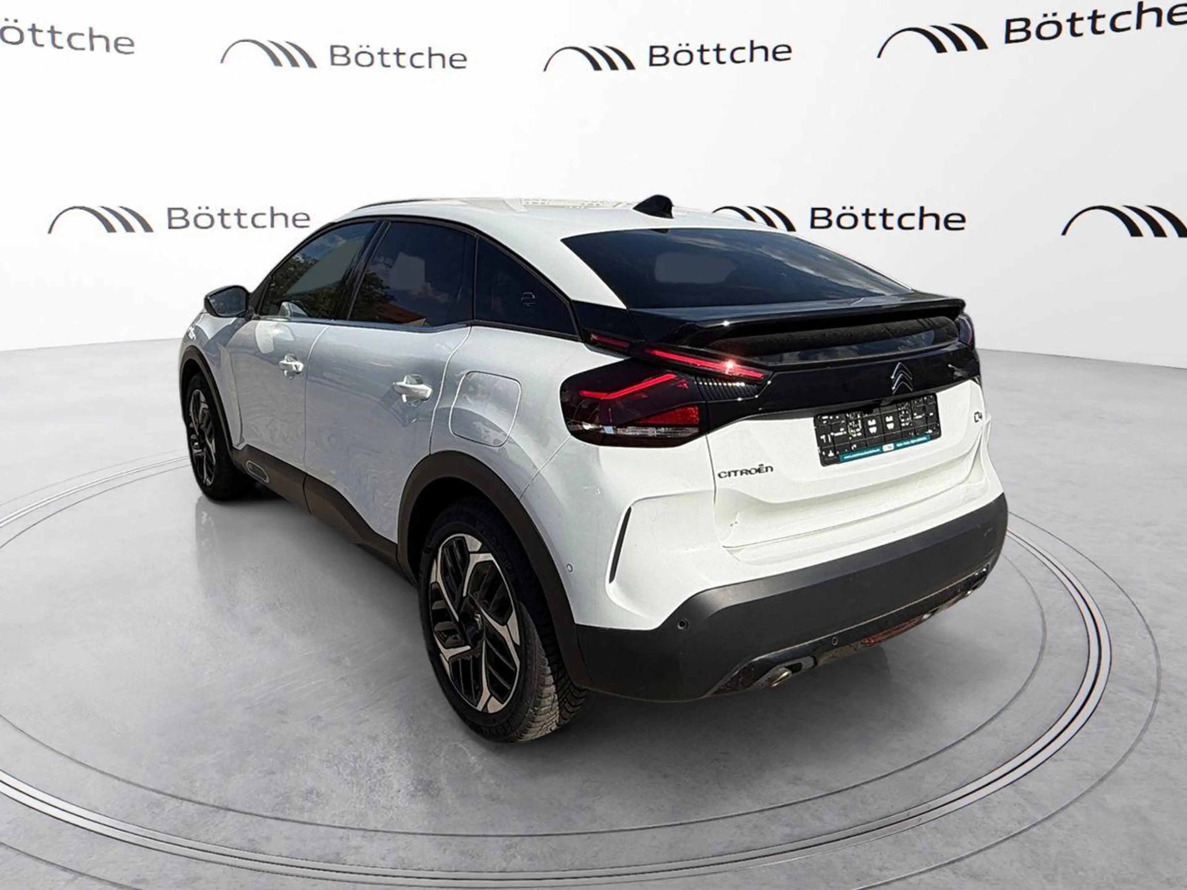 Citroen C4 Shine 1.2 12V e-THP / PureTech — photo 3