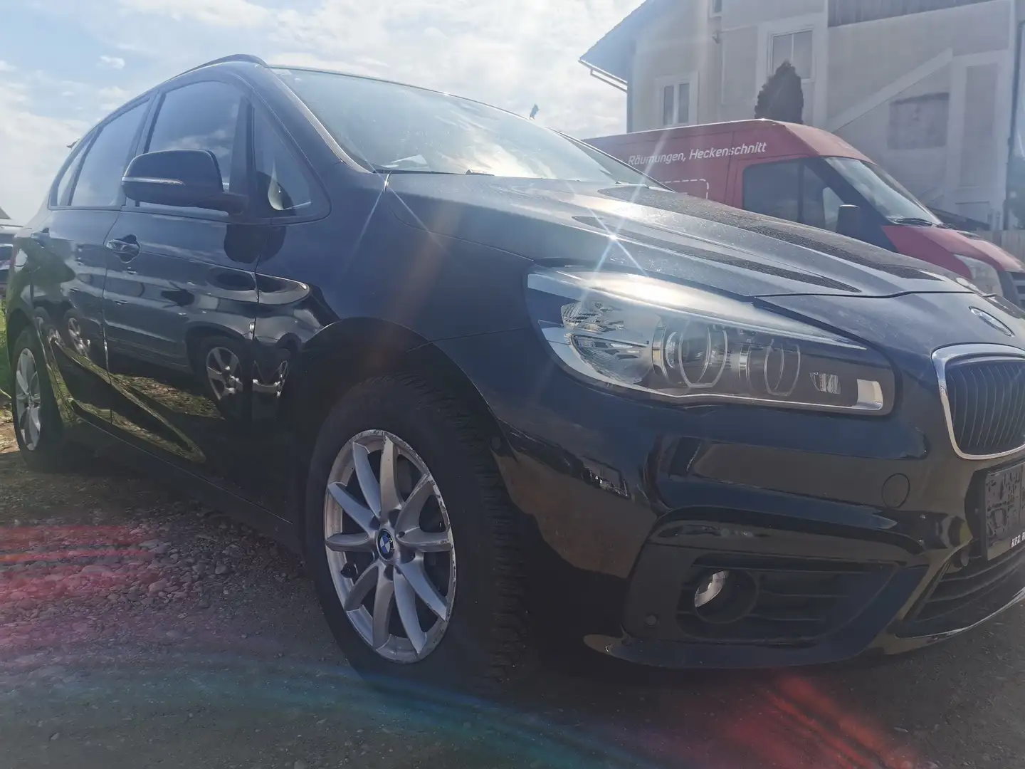BMW 218 218i Gran Tourer Aut. Schwarz - 2