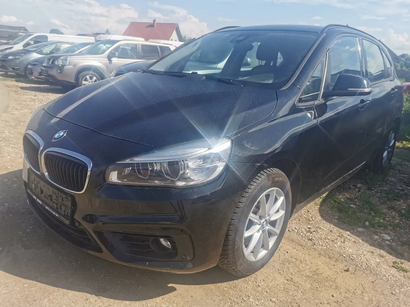 BMW 218 218i Gran Tourer Aut. Schwarz - 1