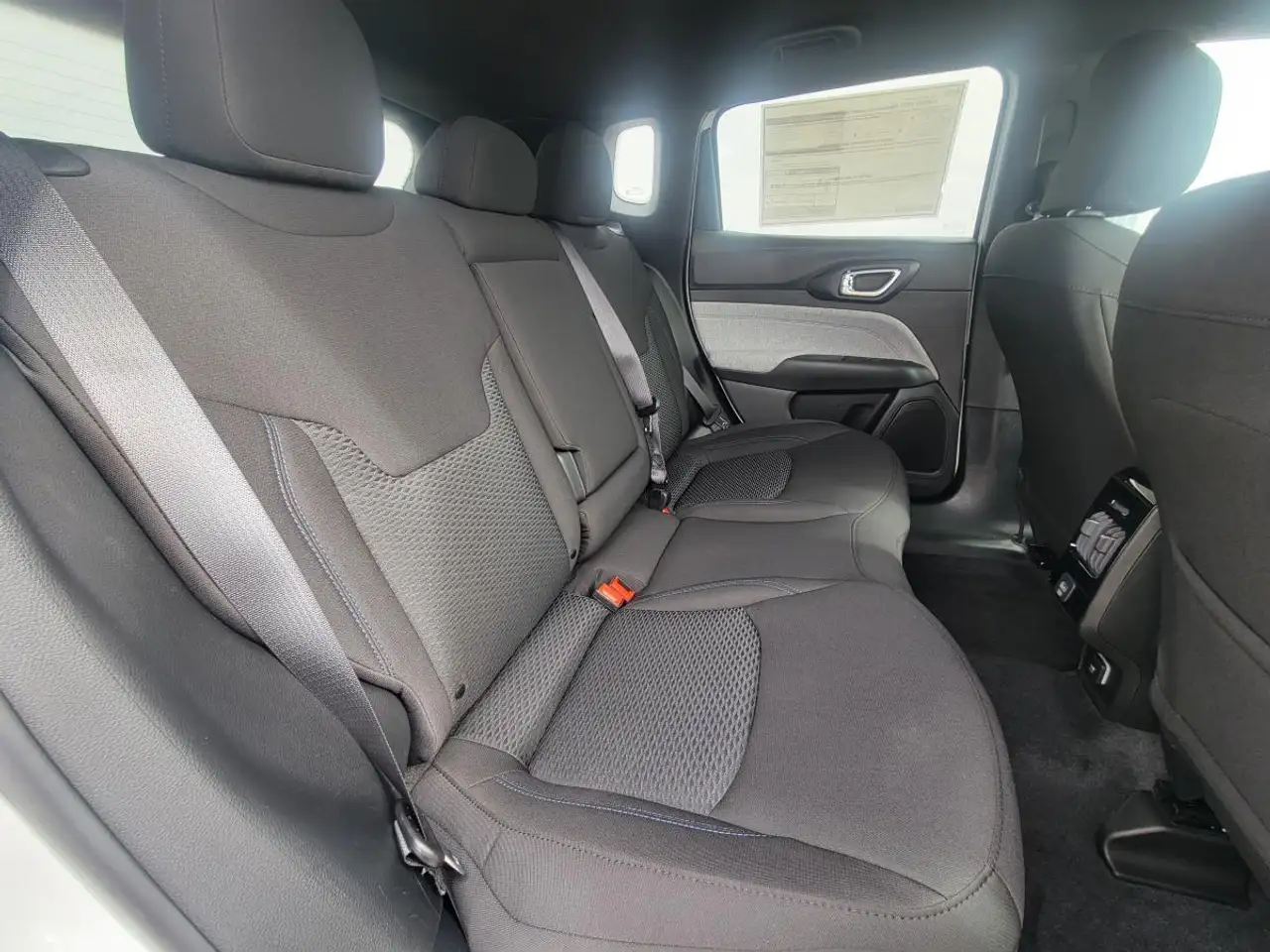 Jeep Compass снимка Jeep Compass