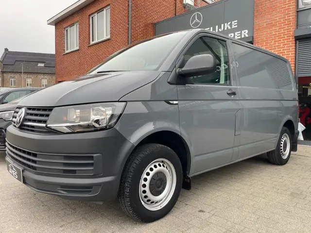 Volkswagen T6 Transporter 2.0 TDi SCR BMT