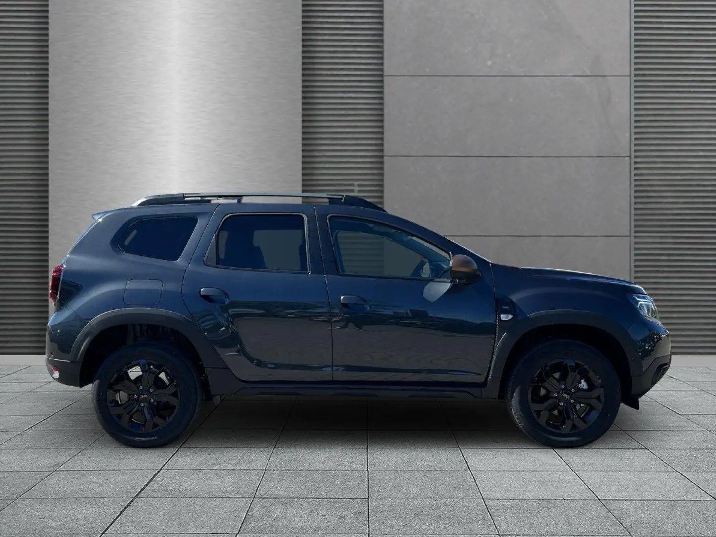 Dacia Duster Extreme+SHZ+RFK+PDC TCe 150 EDC 110 kW (150 PS)... Grau - 2