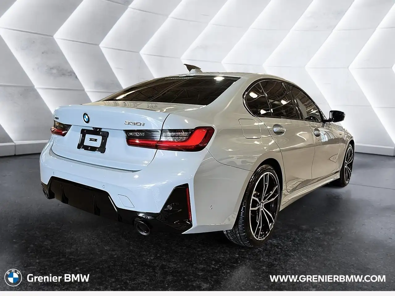 BMW 3 Series photo BMW 3 Series