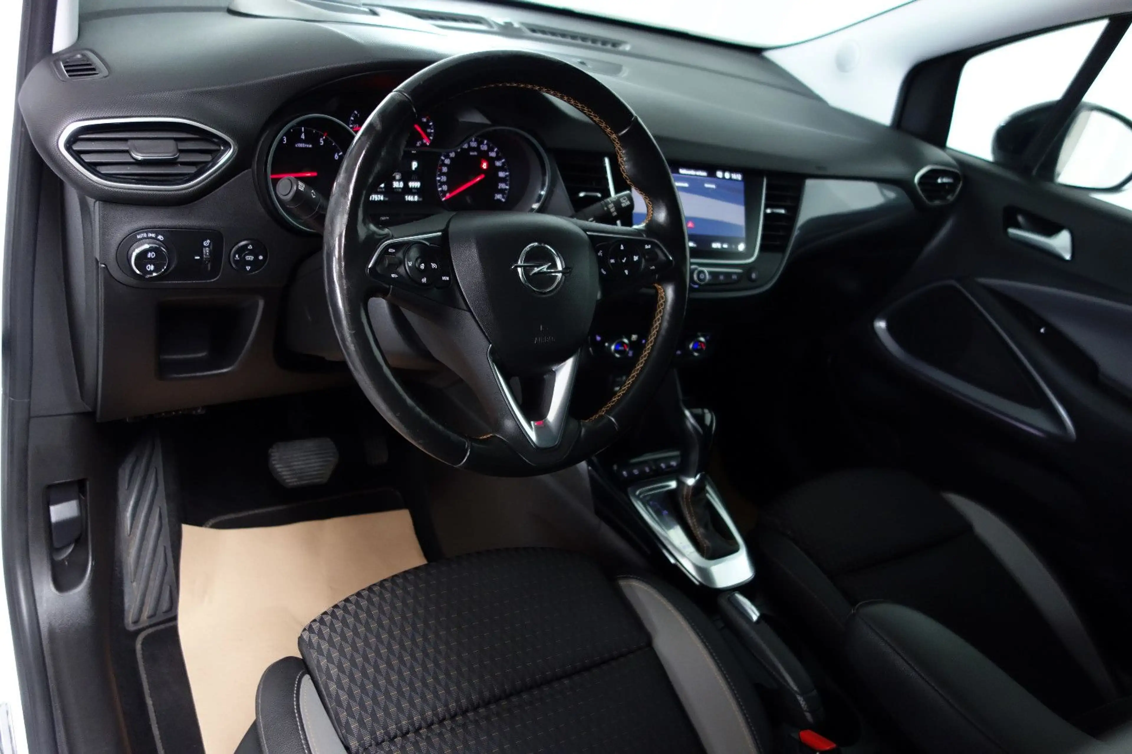 Opel Crossland X 1.5 CDTI Ultimate Aut/Navi/LED/Klima — photo 11