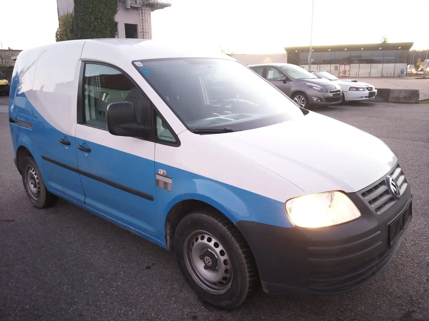 Volkswagen Caddy Kasten EcoFuel 2,0 Motor Benzin / Erdgas CNG Weiß - 1
