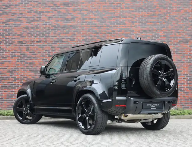 Land Rover Defender view 2