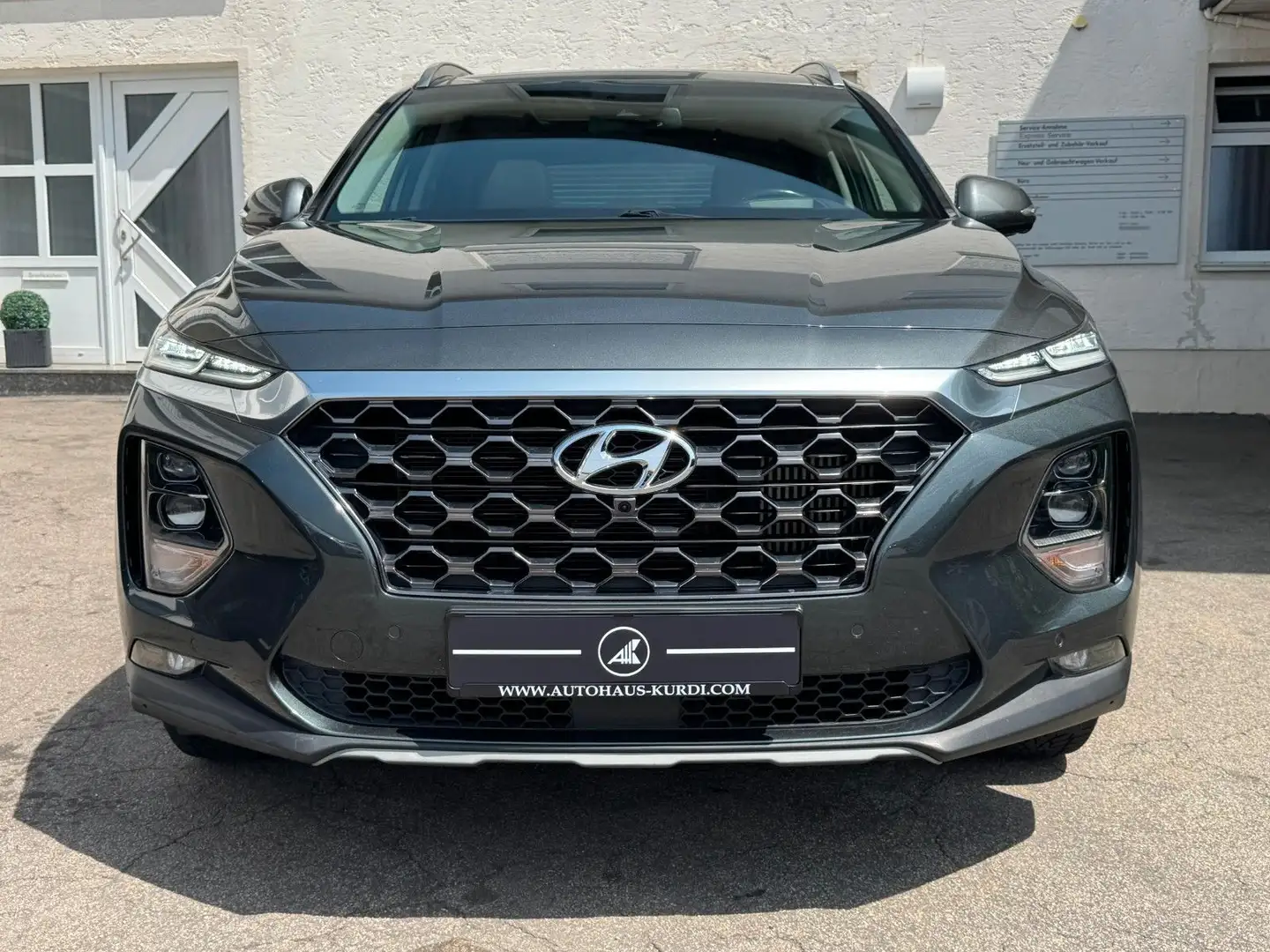 Hyundai SANTA FE Premium 4WD HUD ACC 360 CARPLAY MEM AHK Grau - 2