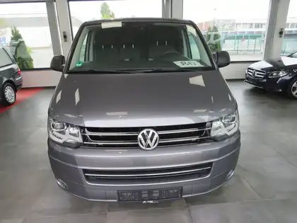 Annonce voiture d'occasion Volkswagen T5 - CARADIZE