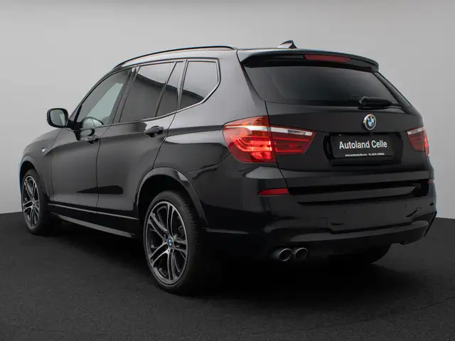 BMW X3 view 9
