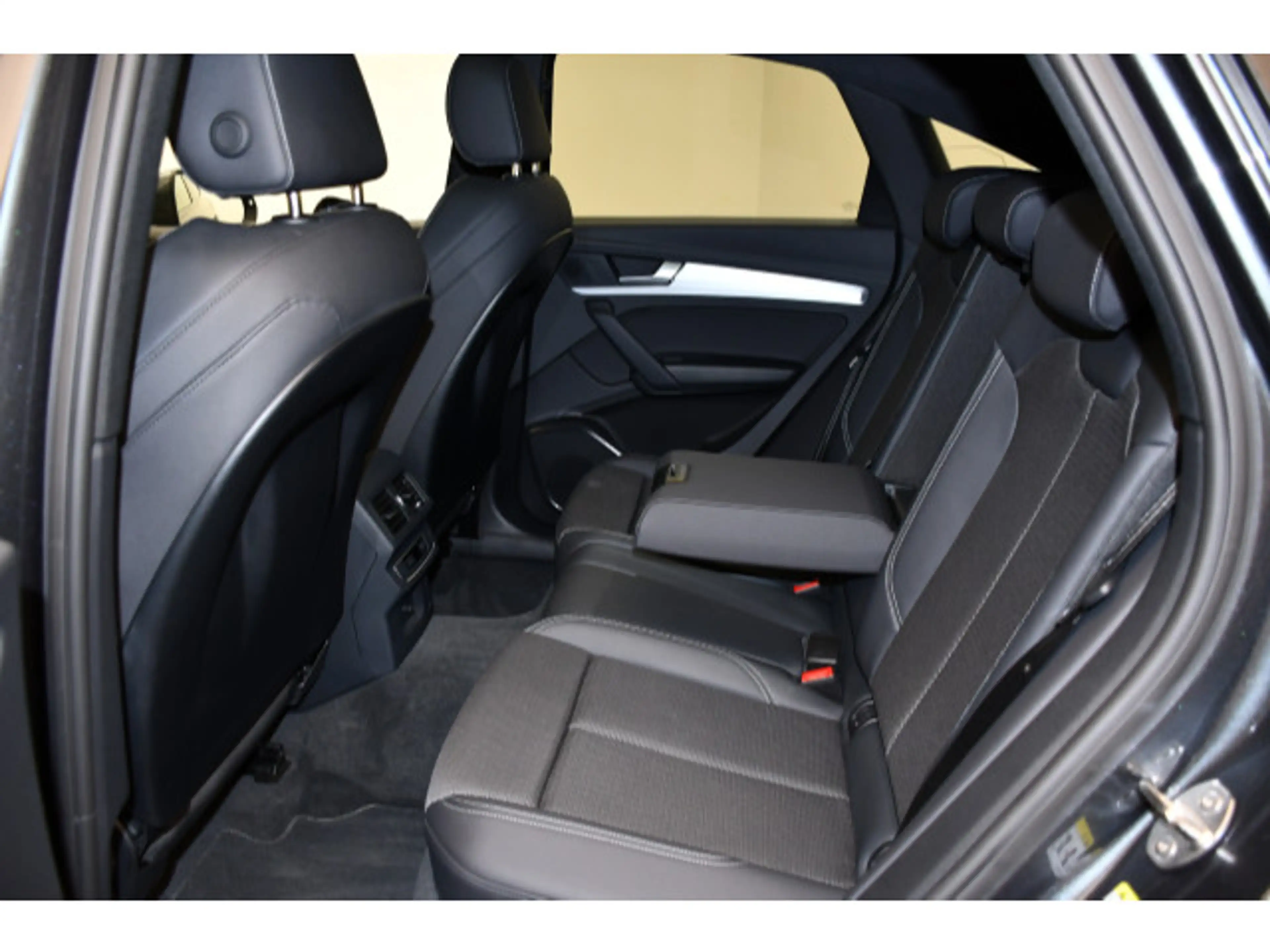 Audi Q5 40 TDI quattro S-tronic Pano/Tempo/ — photo 11