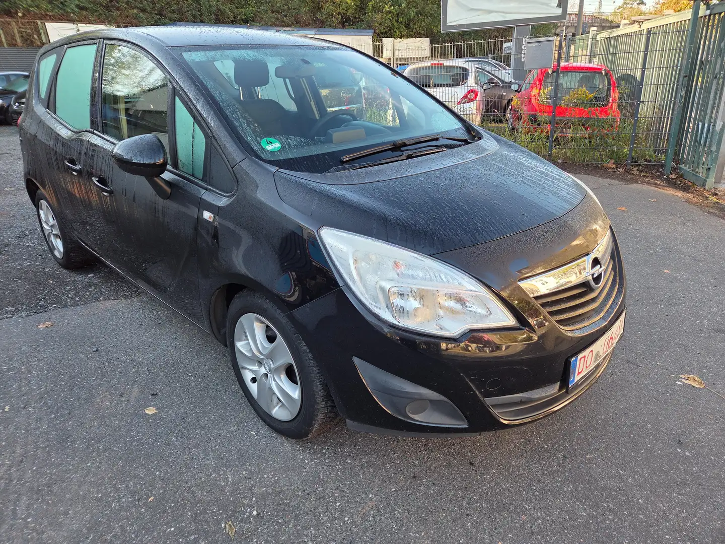 Opel Meriva Selection erst 136000 Klima TÜV neu Schwarz - 1