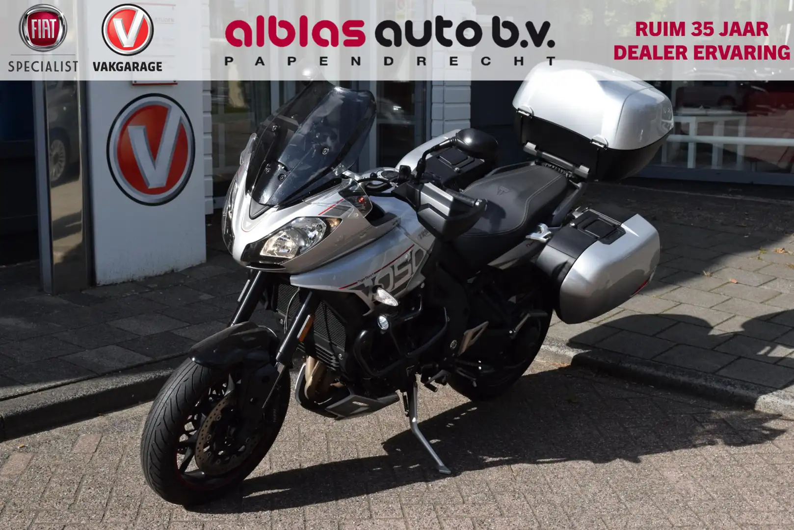 Triumph Tiger 1050 Sport ABS - 1