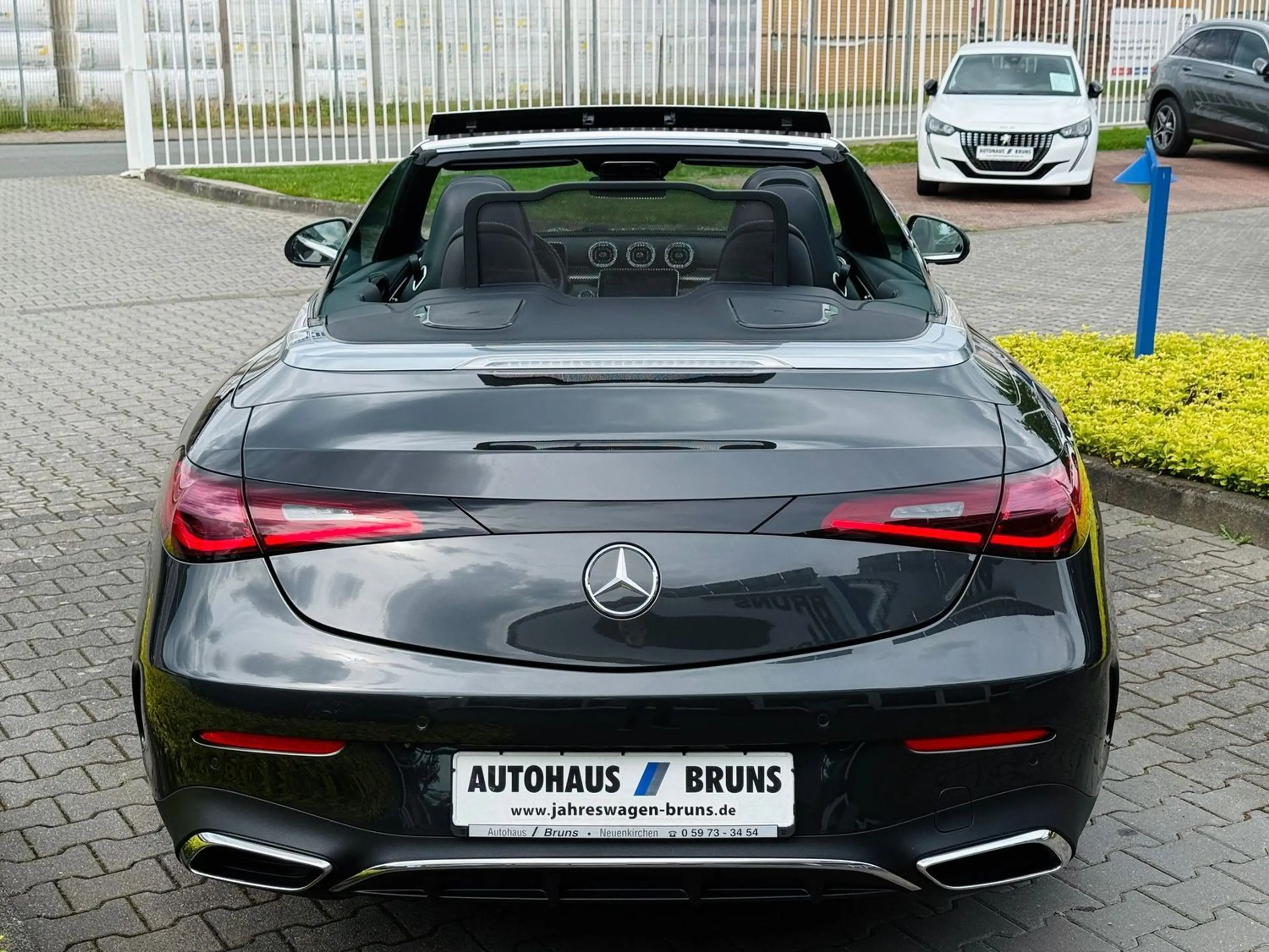 Mercedes-Benz CLE 180 CABRIO, AMG, LED, PTS, RFK, Tot, Keyless, Memory — photo 9