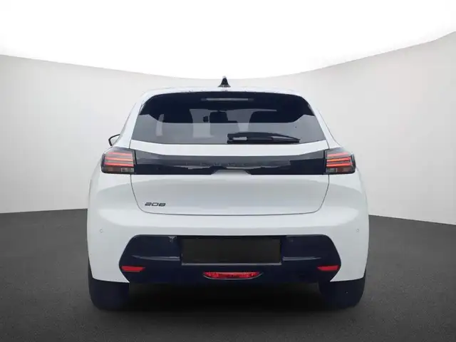 Peugeot 208 view 3