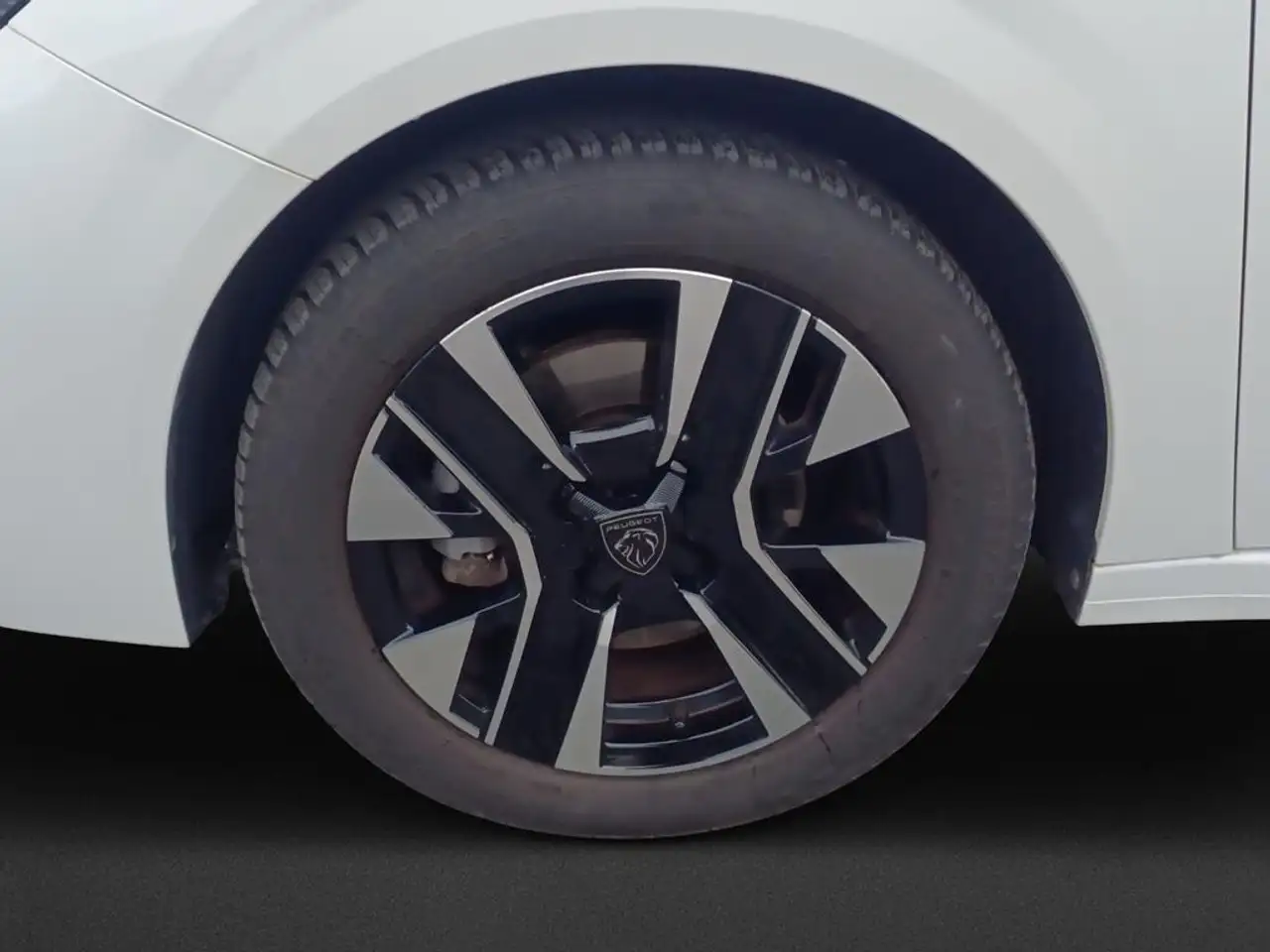Peugeot 208 Neuer 208 Allure PureTech 100, миниатюра 8