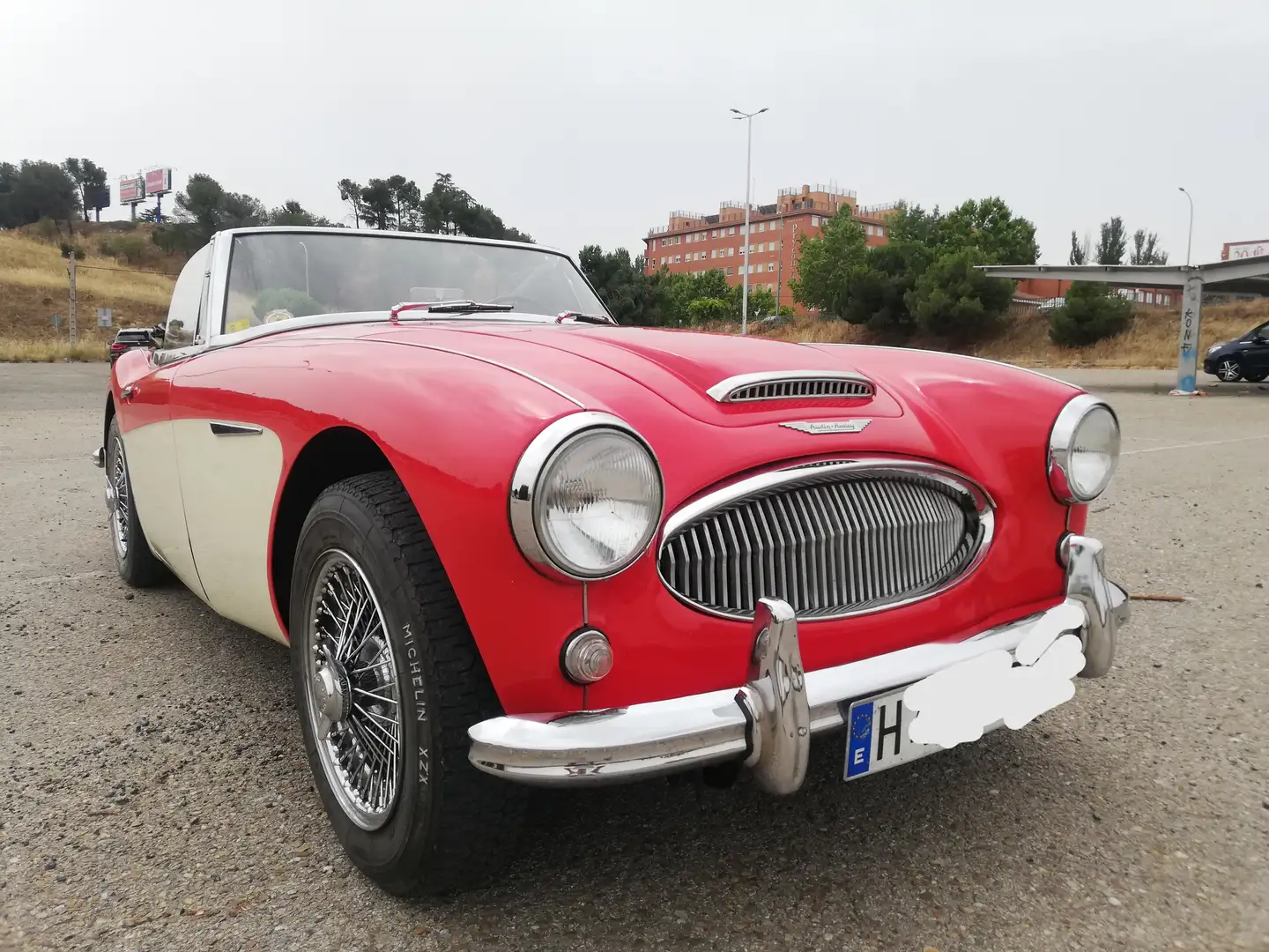 Austin-Healey 3000 MKII BJ7 Rojo - 2
