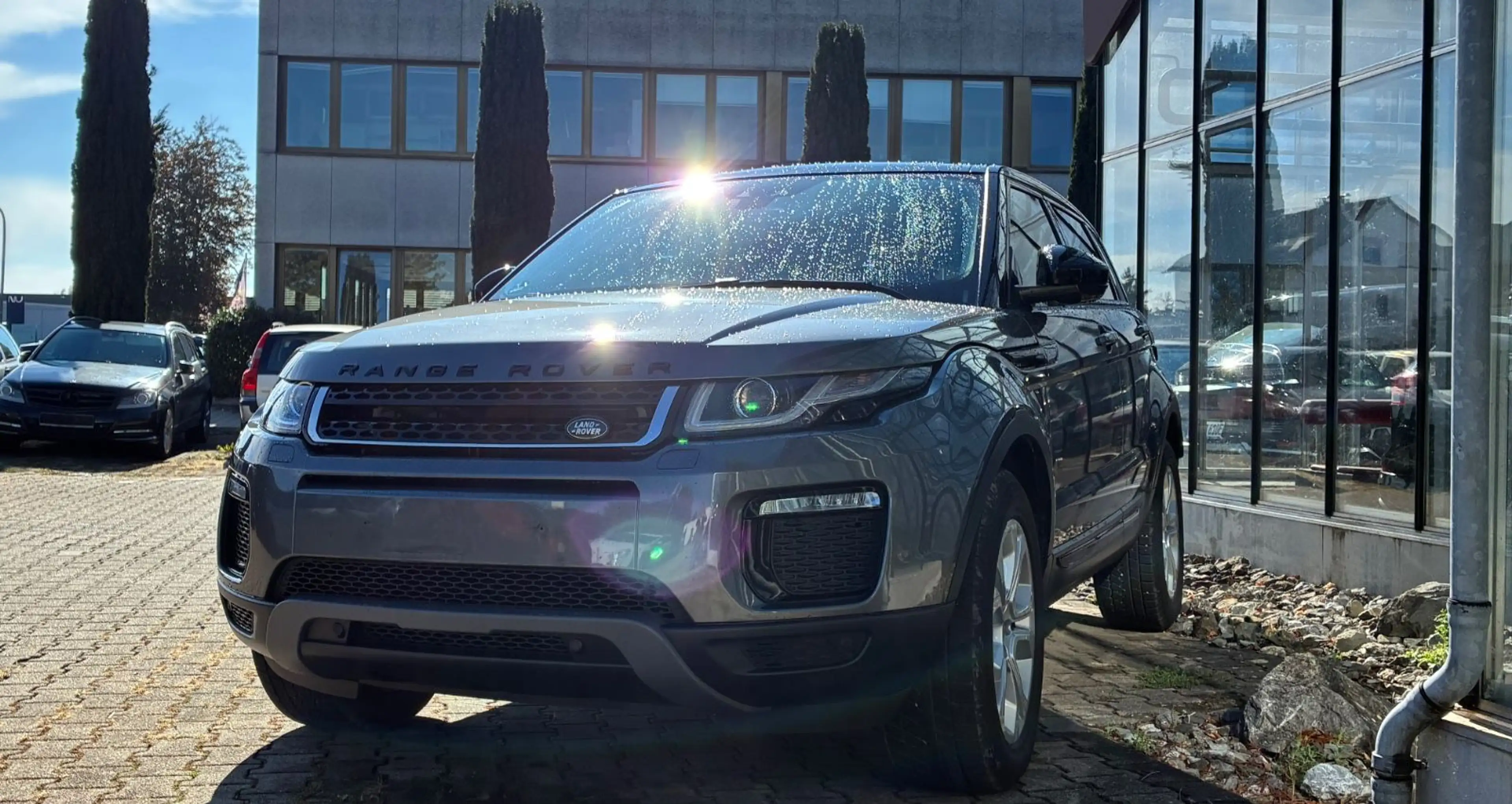 Land Rover Range Rover Evoque Evoque SE Automatik Bi-Xenon Navi Panorama AHK — photo 5