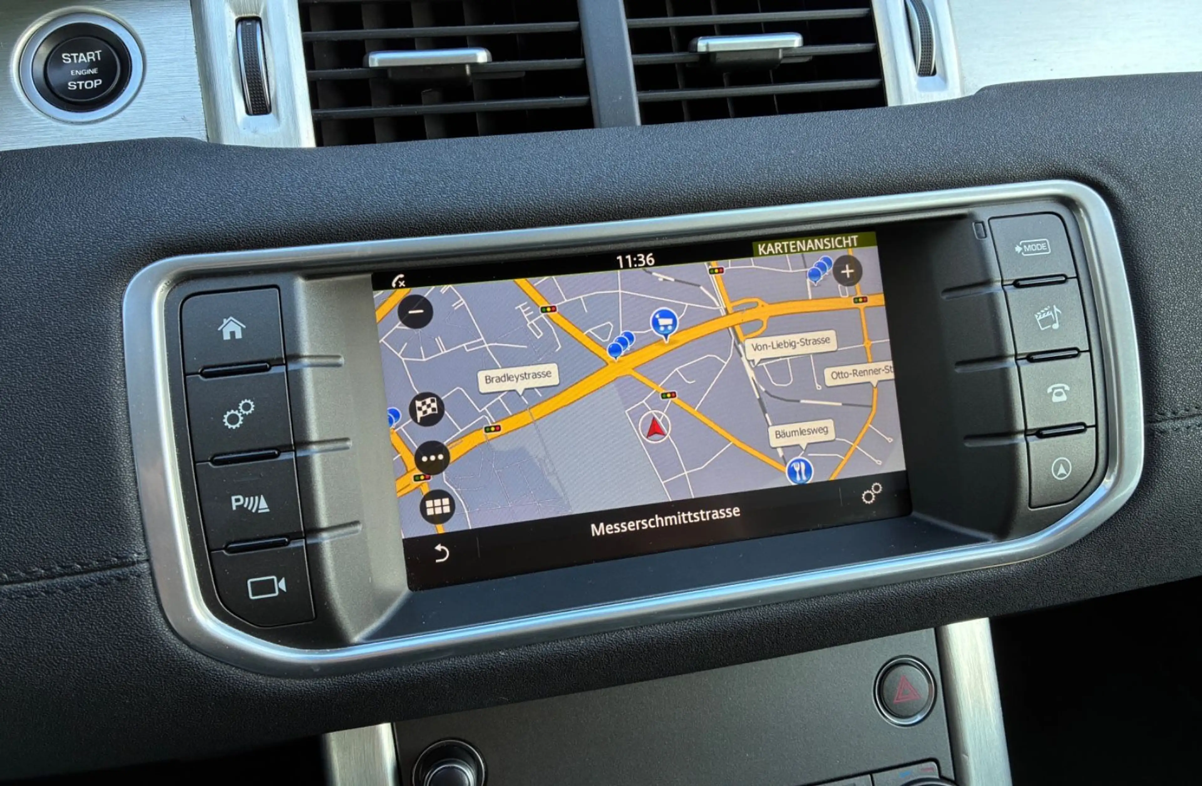 Land Rover Range Rover Evoque Evoque SE Automatik Bi-Xenon Navi Panorama AHK — photo 18