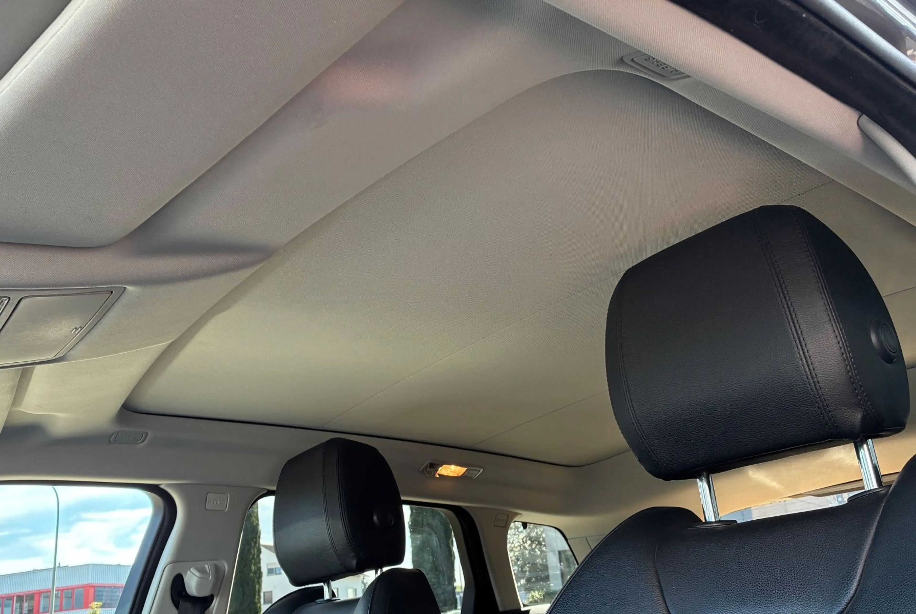 Land Rover Range Rover Evoque Evoque SE Automatik Bi-Xenon Navi Panorama AHK — photo 22