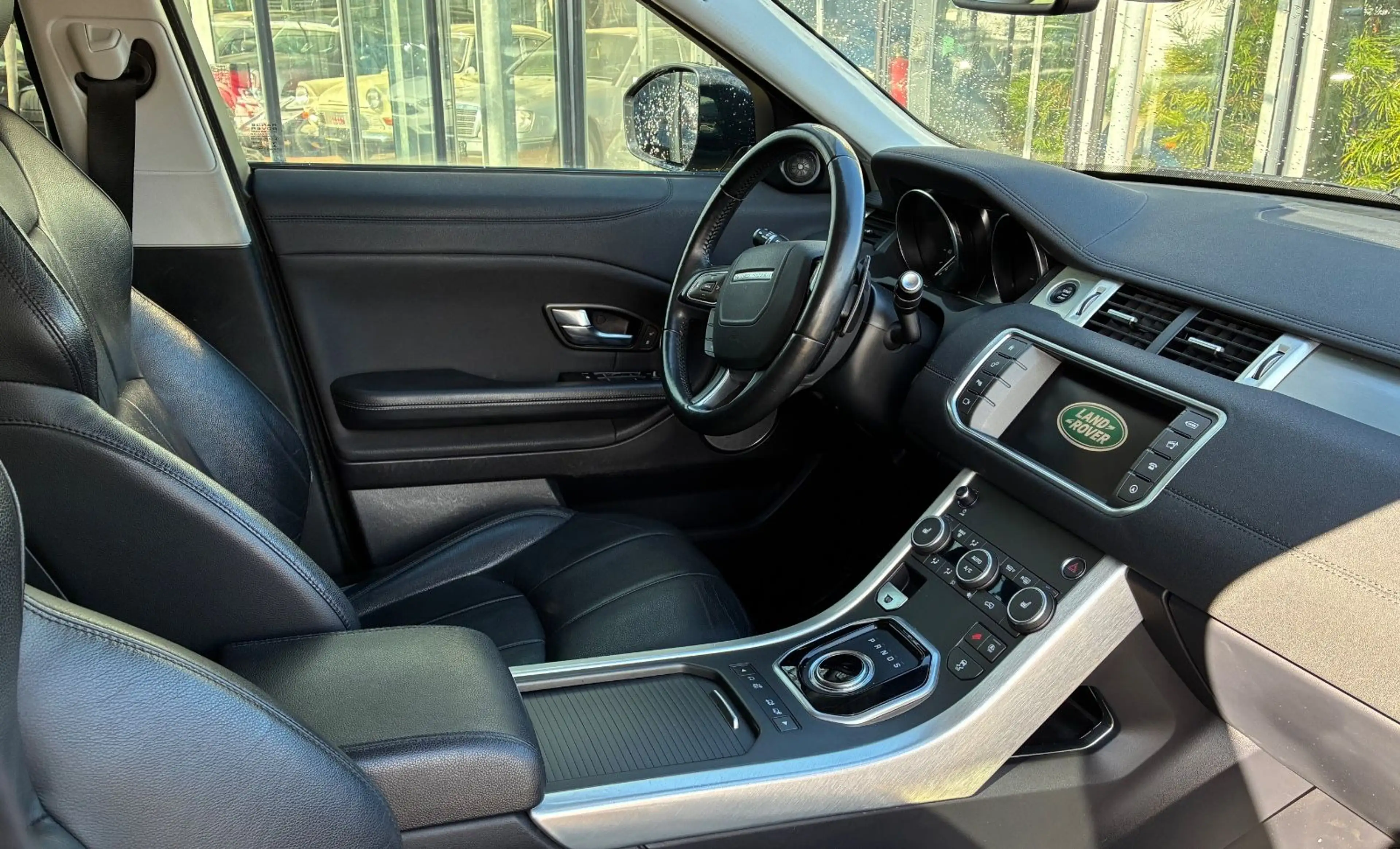 Land Rover Range Rover Evoque Evoque SE Automatik Bi-Xenon Navi Panorama AHK — photo 10