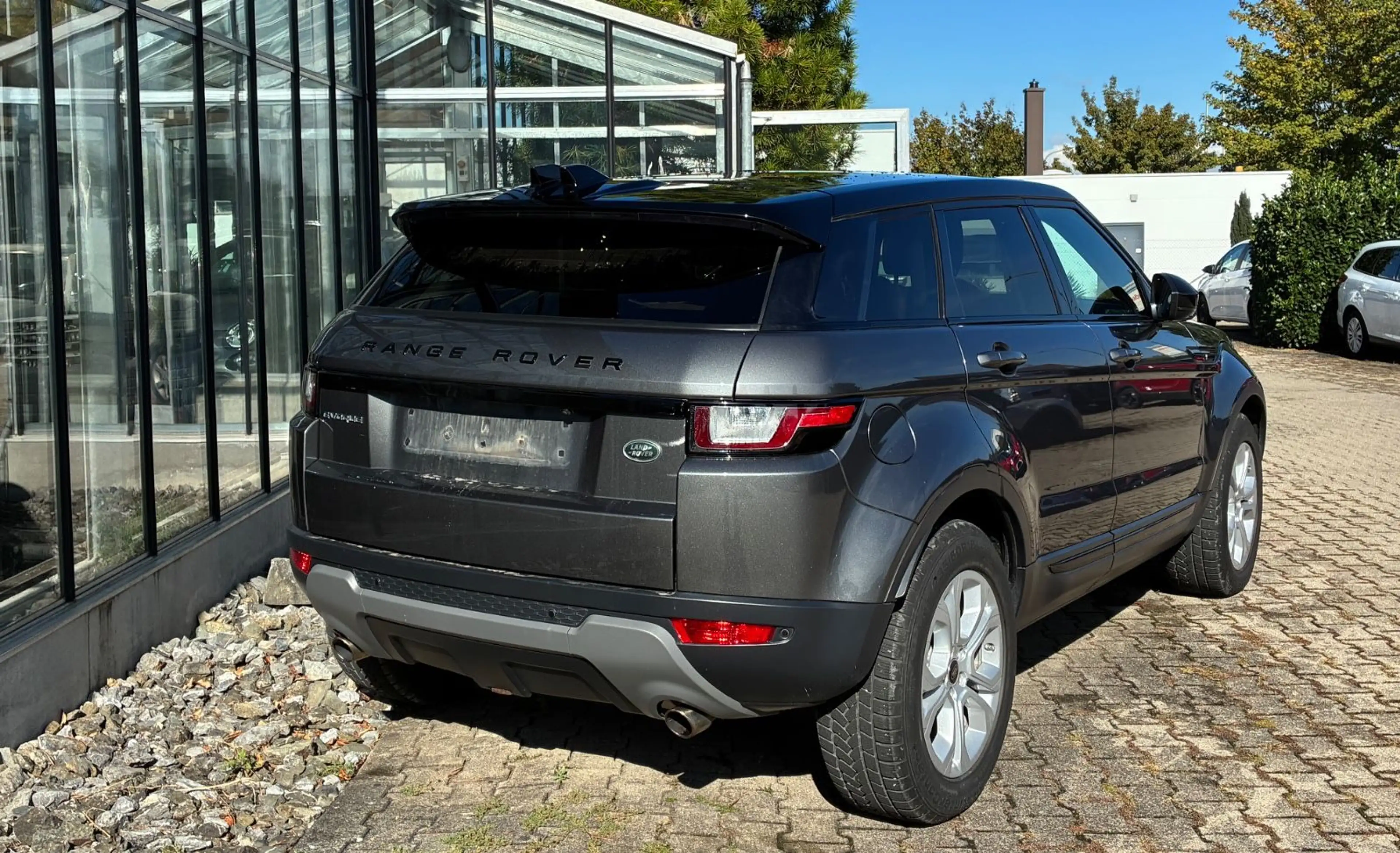 Land Rover Range Rover Evoque Evoque SE Automatik Bi-Xenon Navi Panorama AHK — photo 7