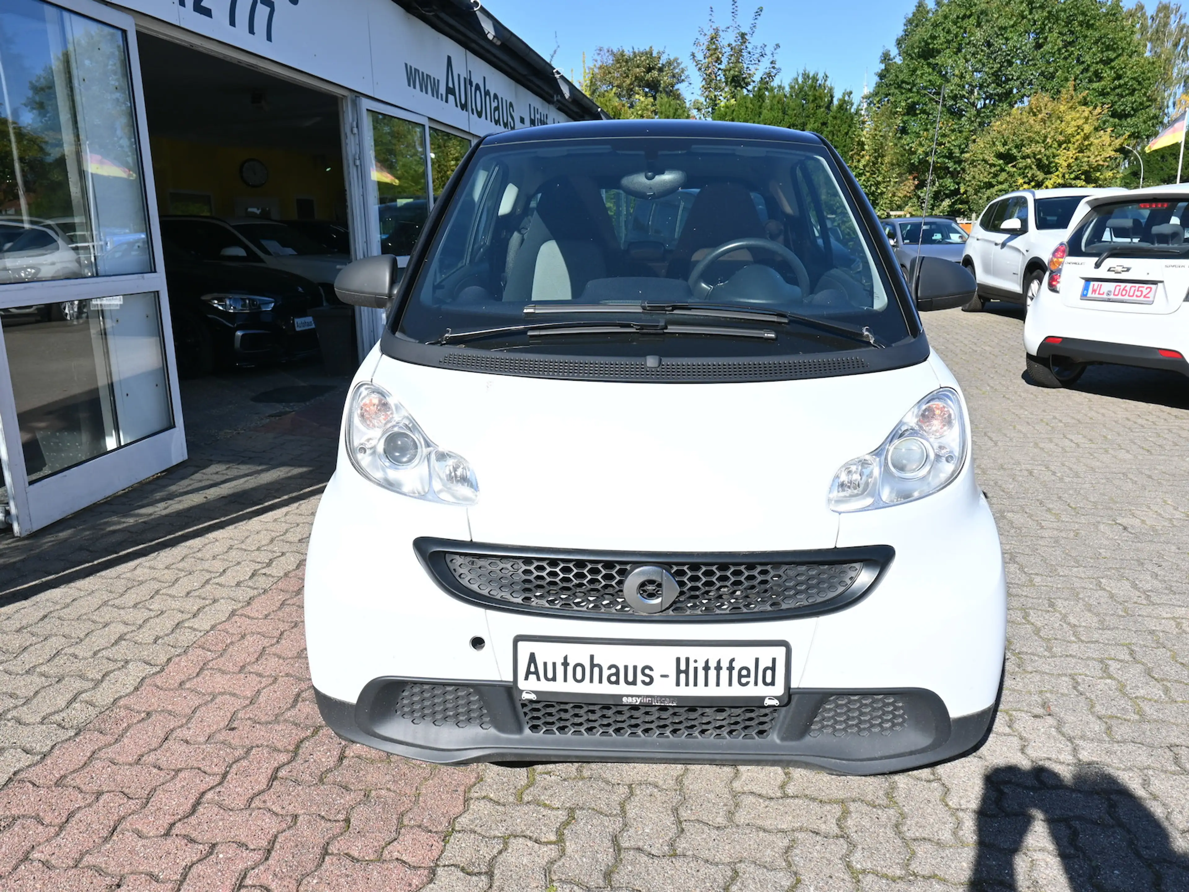smart forTwo 1.0 coupe mhd 52 kW Servo Klimaaut Pano — photo 11