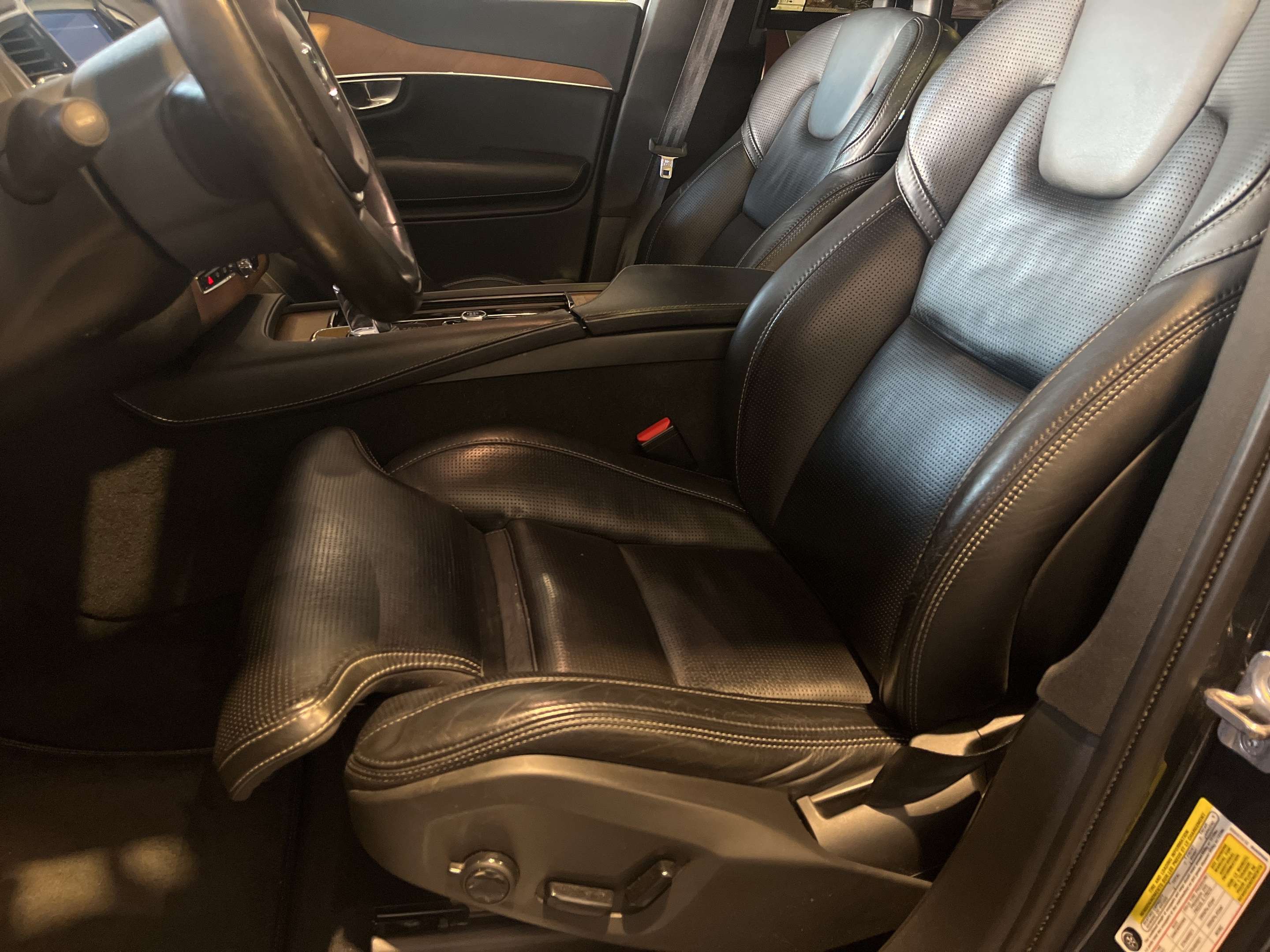 2018 Volvo XC90 Plug-in hybrid T8 thumb 12